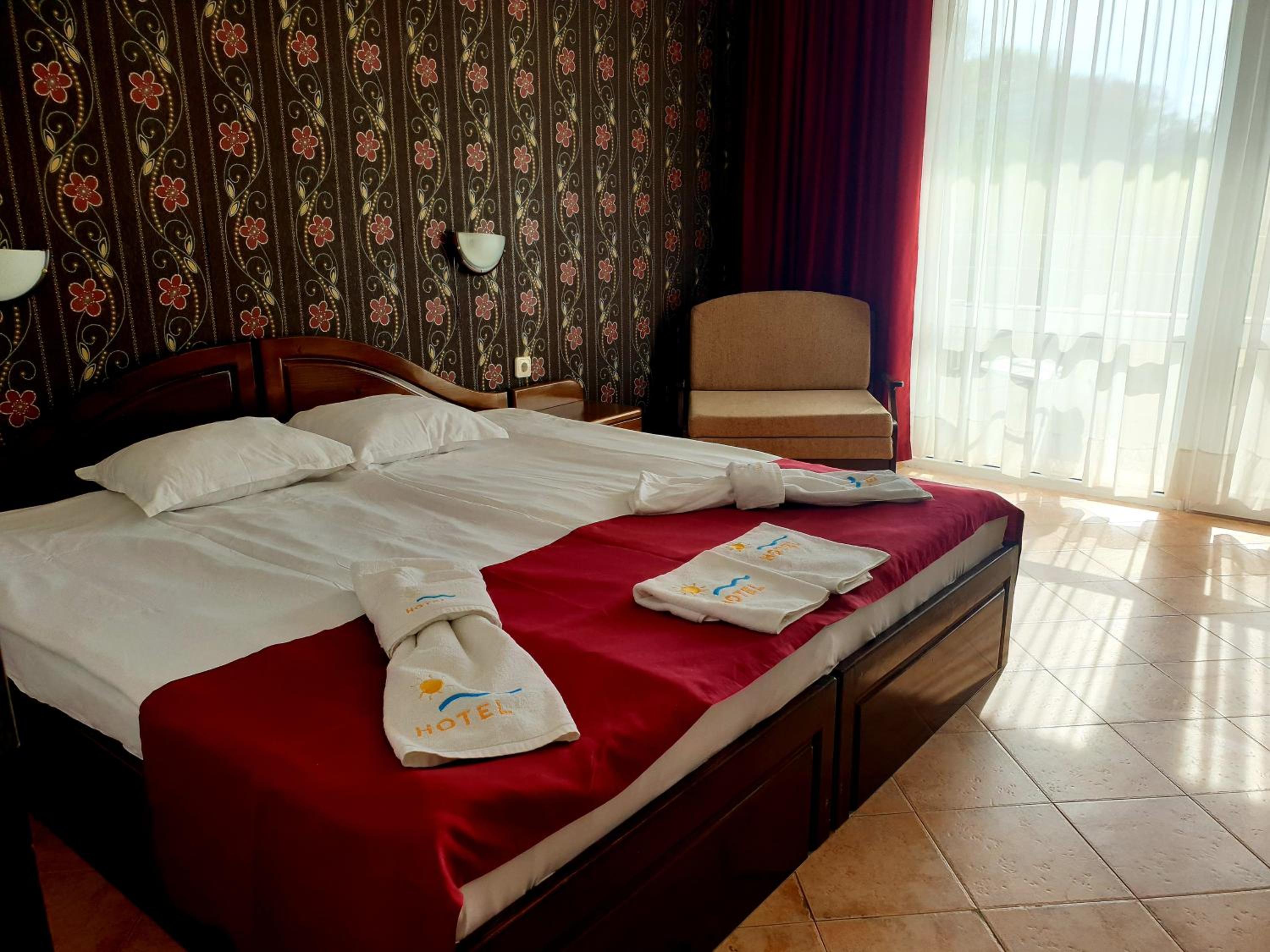 Double Room with Balcony (2 Adults + 1 Child)