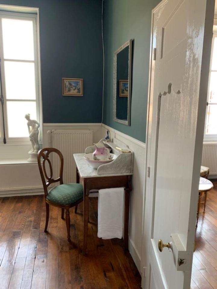 Deluxe Queen Room photo 2
