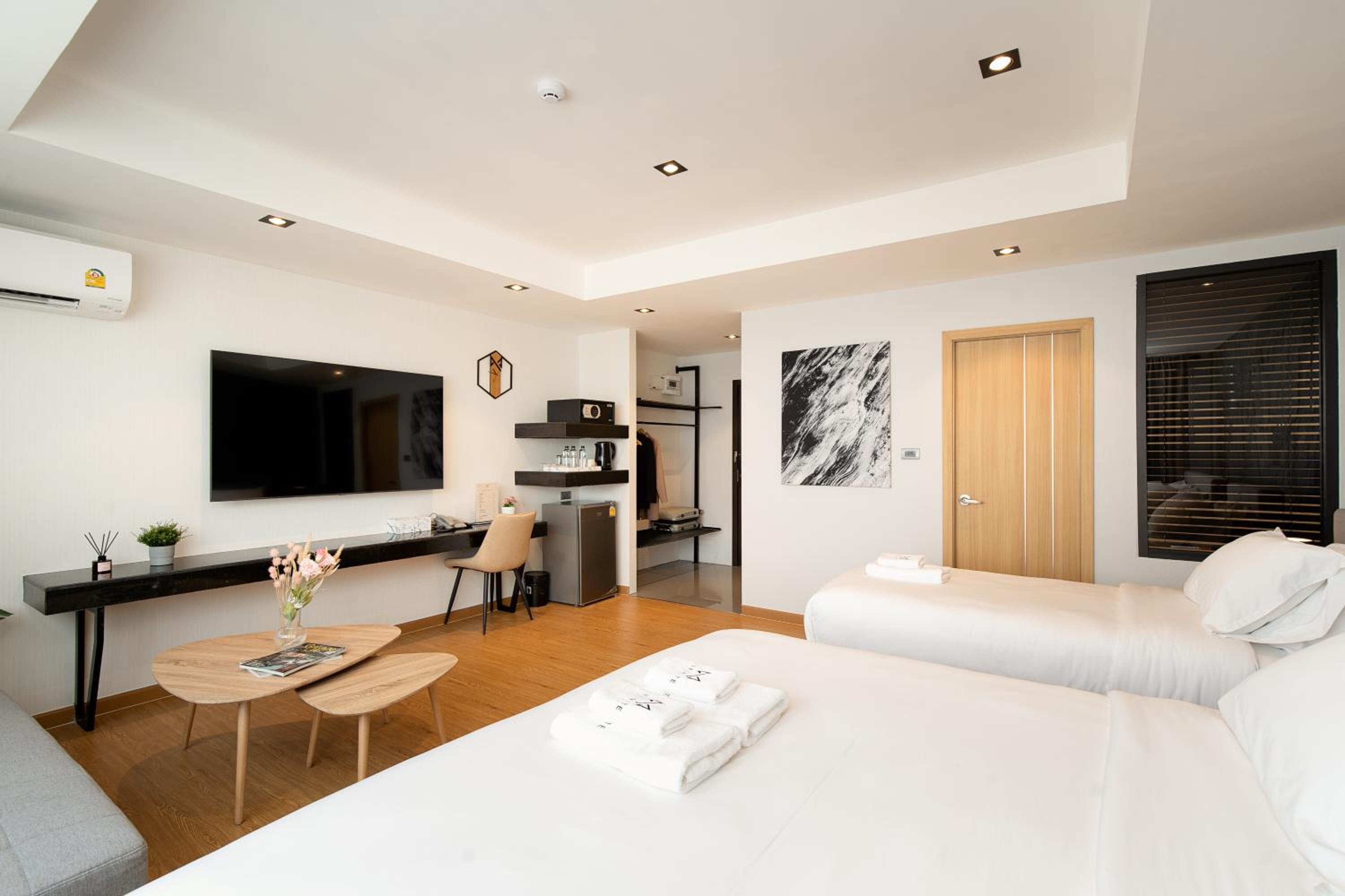 Triple Room - Photo 17