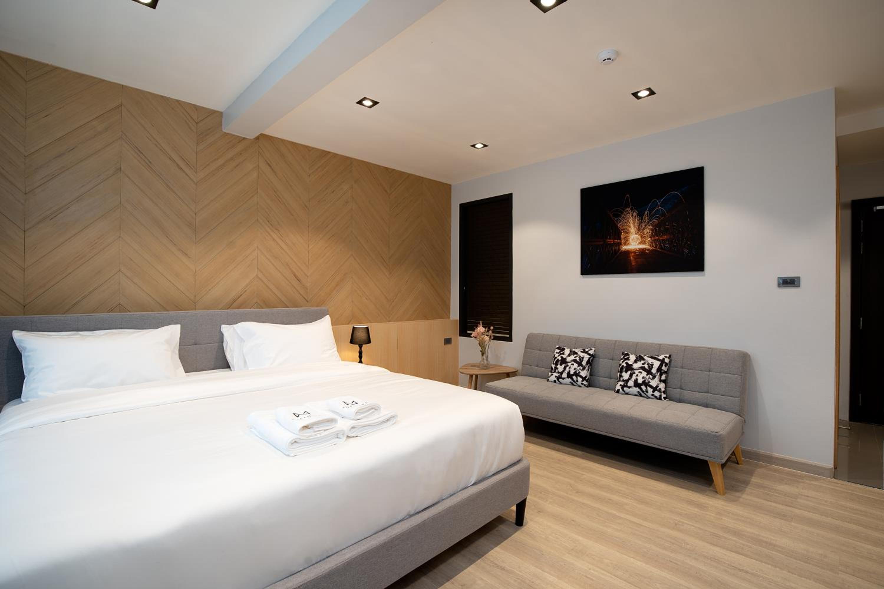 Deluxe Double Room - Photo 2