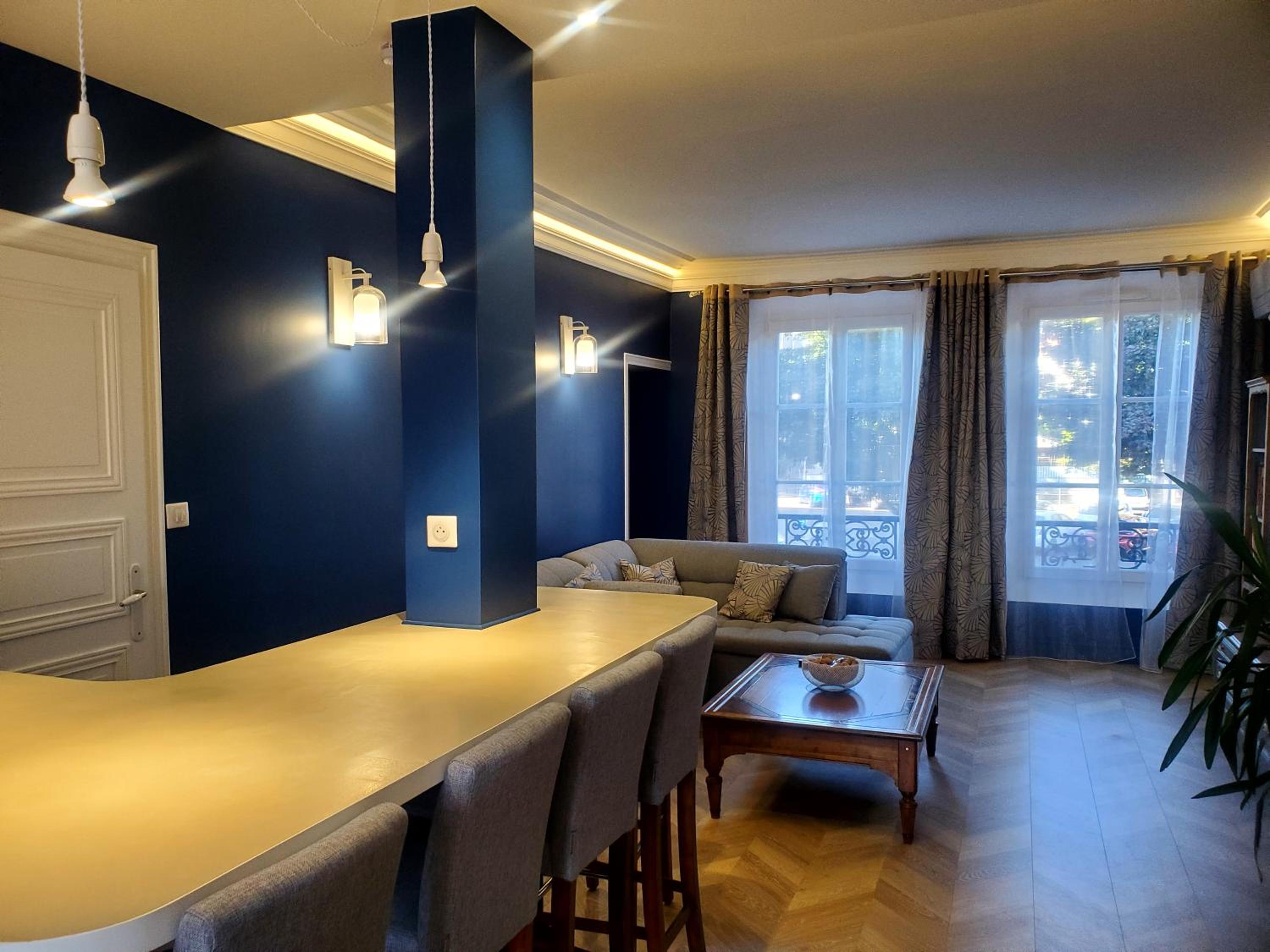 Two-Bedroom Apartment - Photo 3