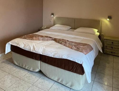 Double or Twin Room photo 2
