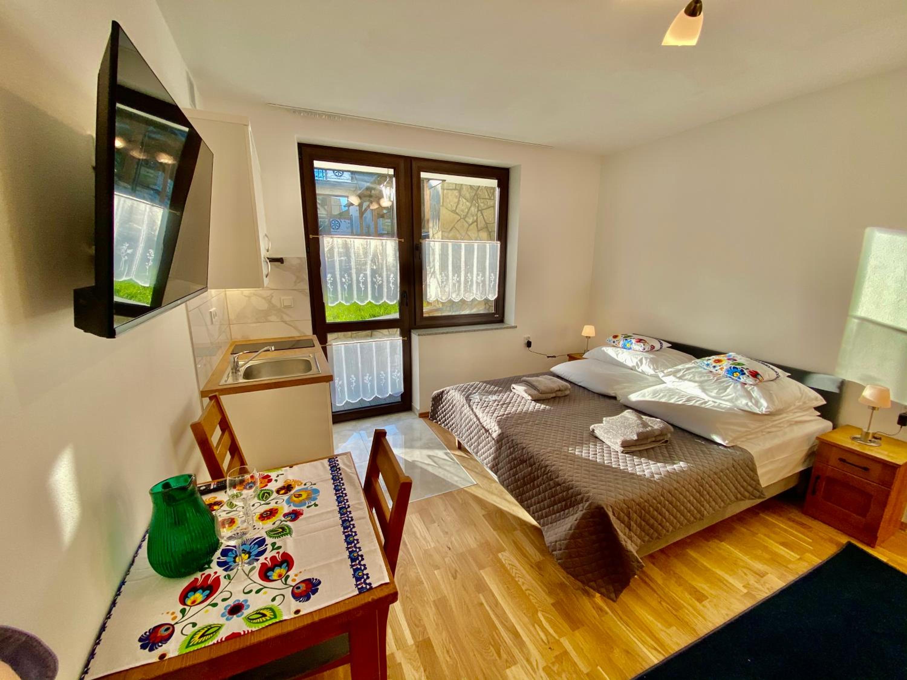 Deluxe Double Room with Extra Bed