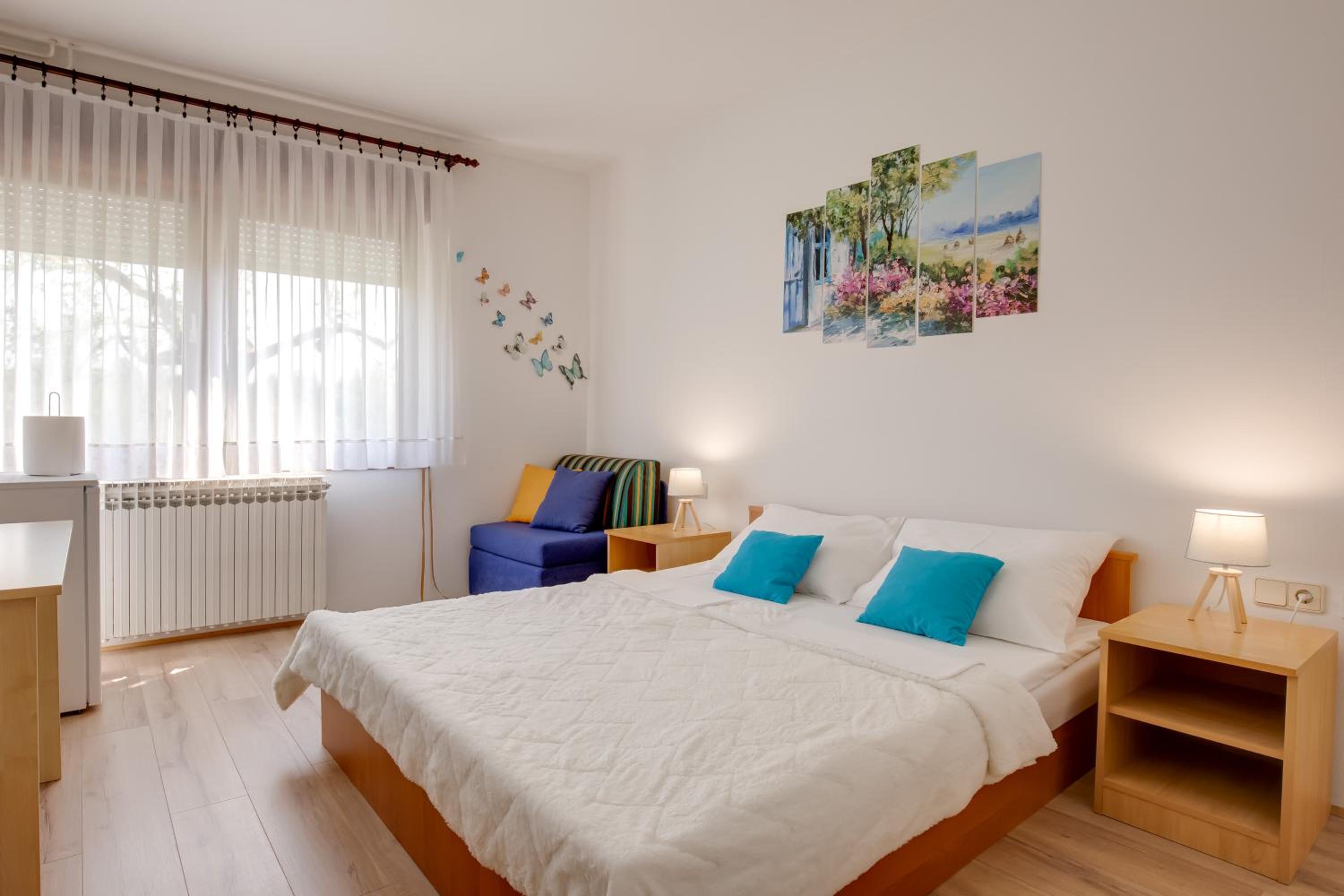 Double Room with external bathroom