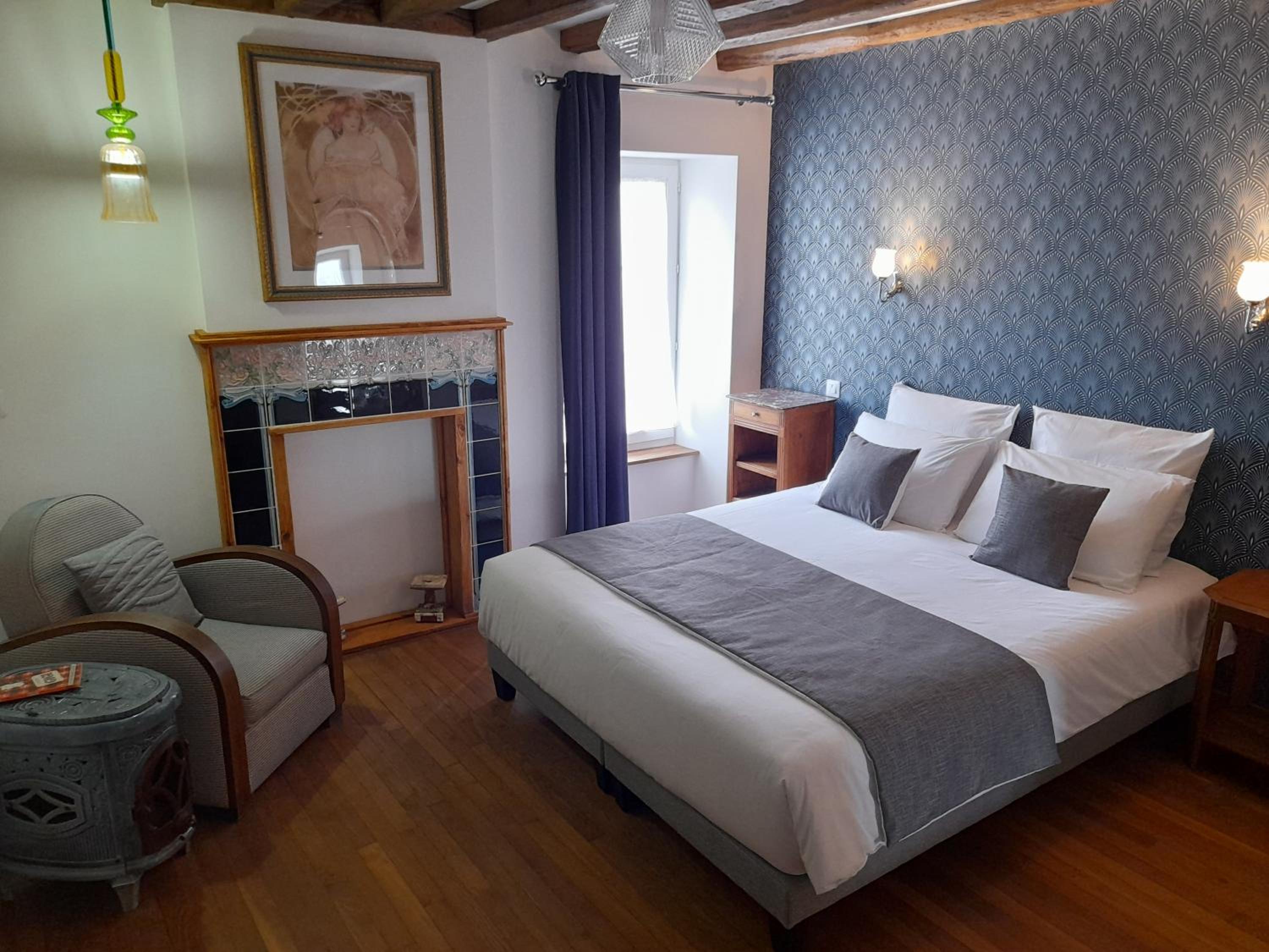 Small Double Room