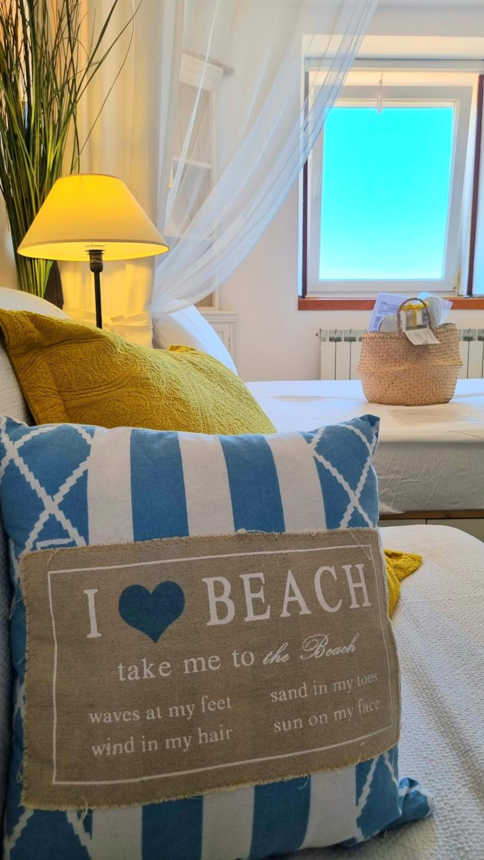 One-Bedroom Apartment with Sea View