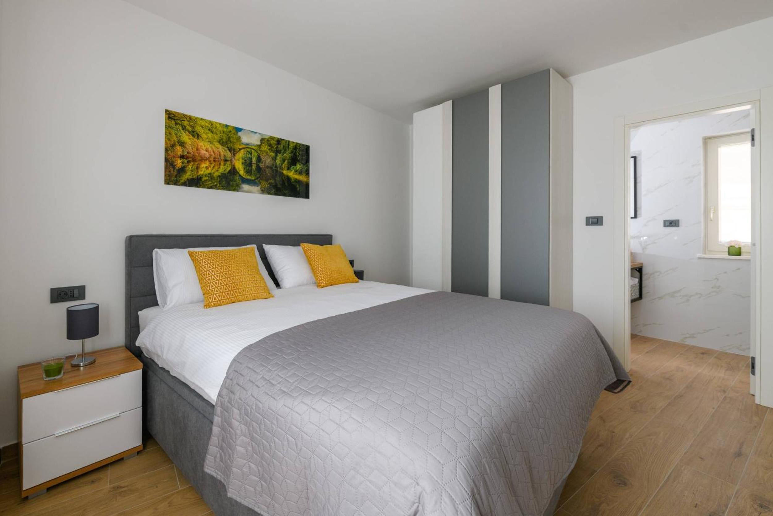 Three-Bedroom Villa photo 1