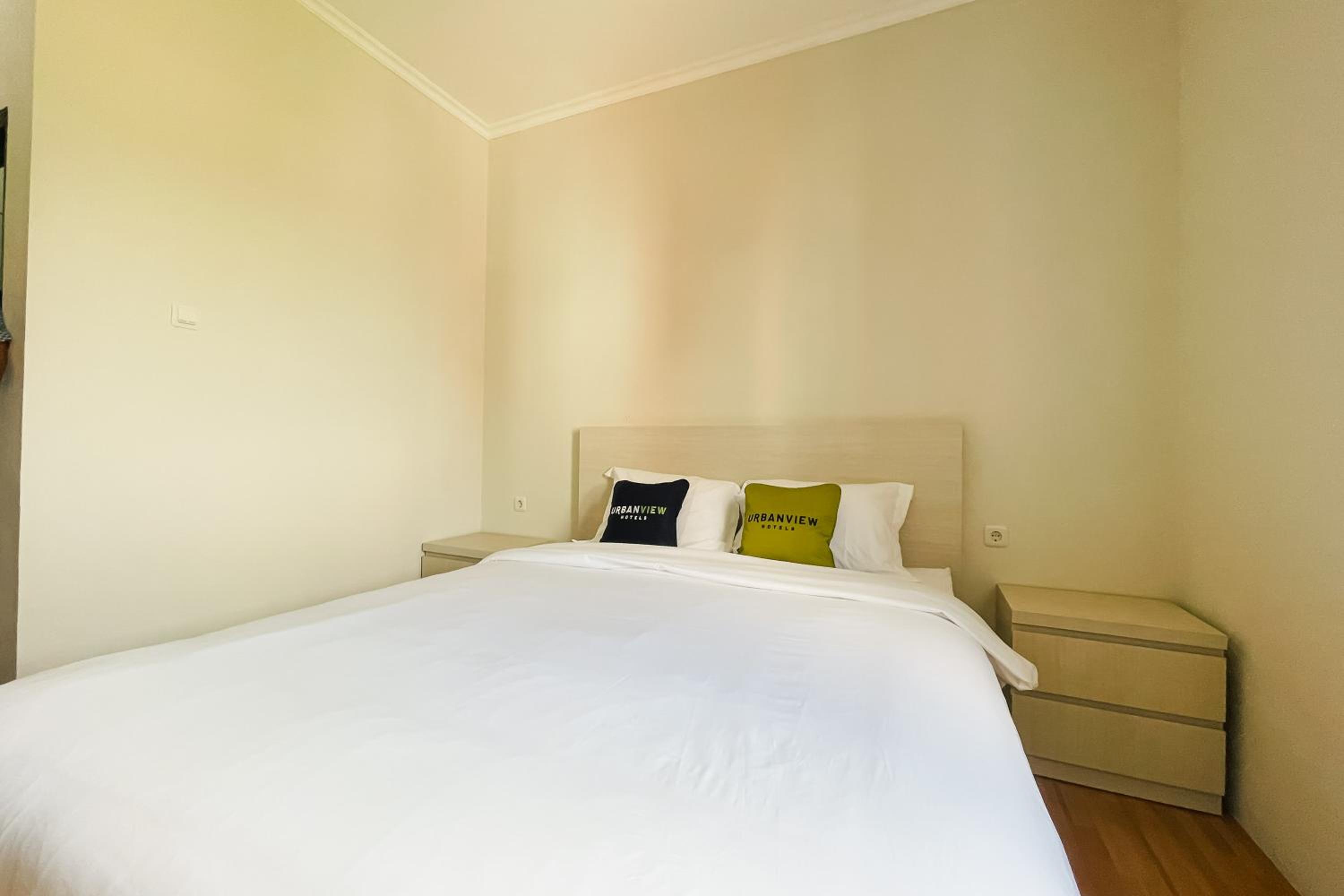 Economy Double Room photo 3