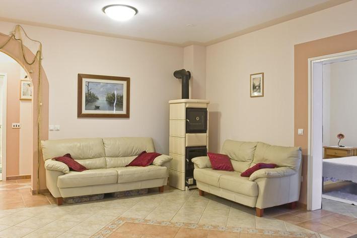 Three-Bedroom Apartment with Sea View photo 3