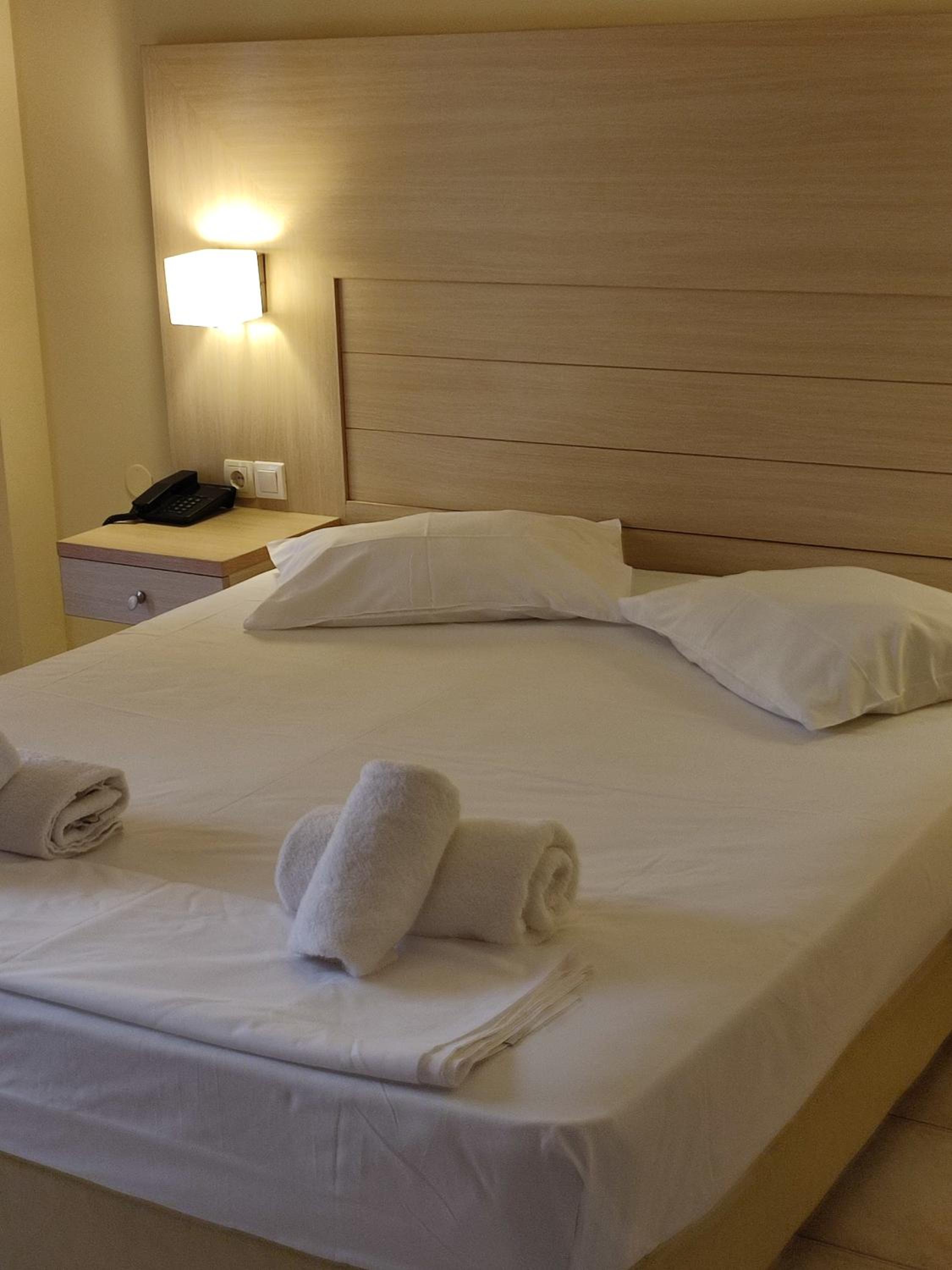 Standard Double Room photo 2