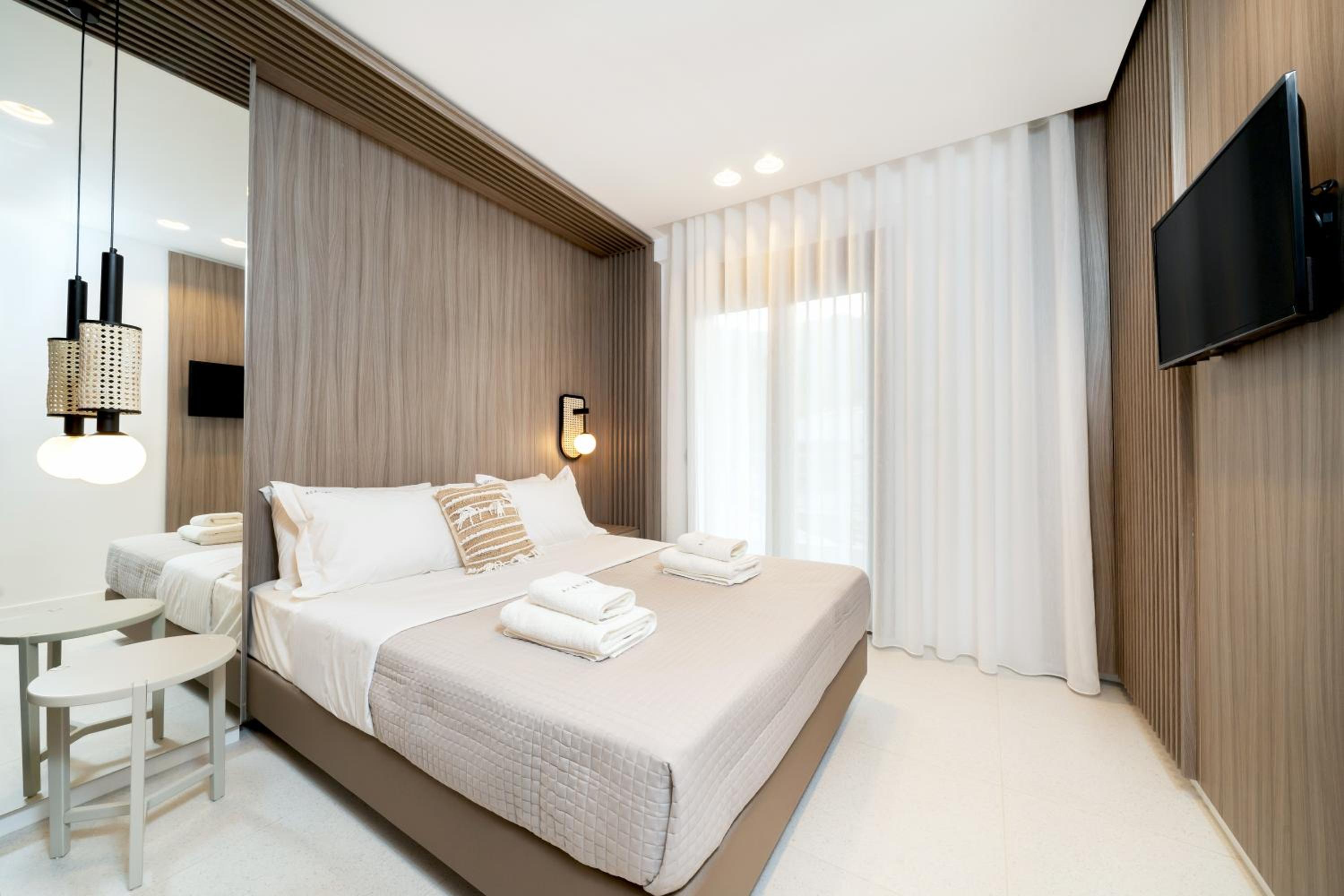 One-Bedroom Suite