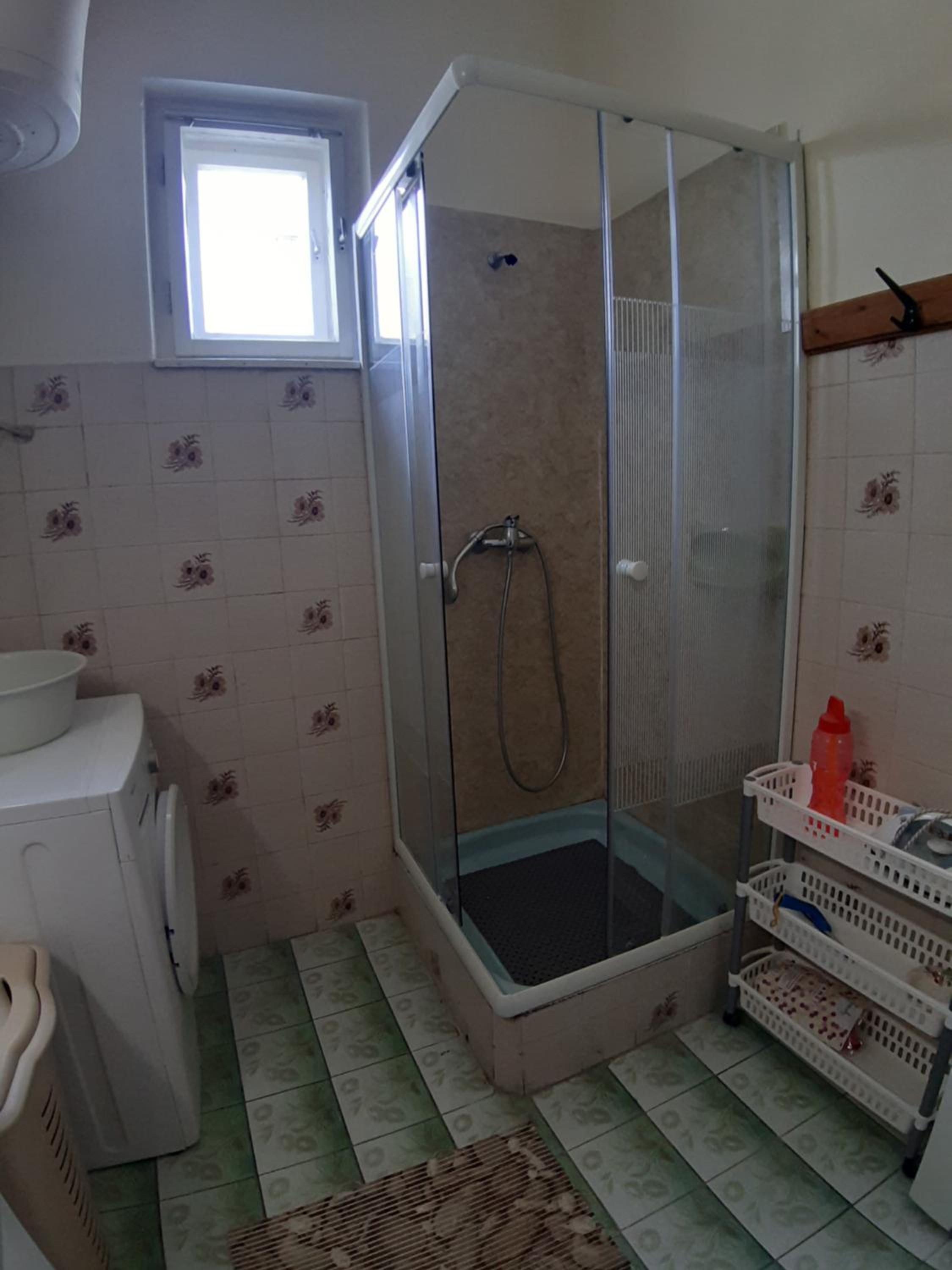 Two-Bedroom Apartment - Photo 4