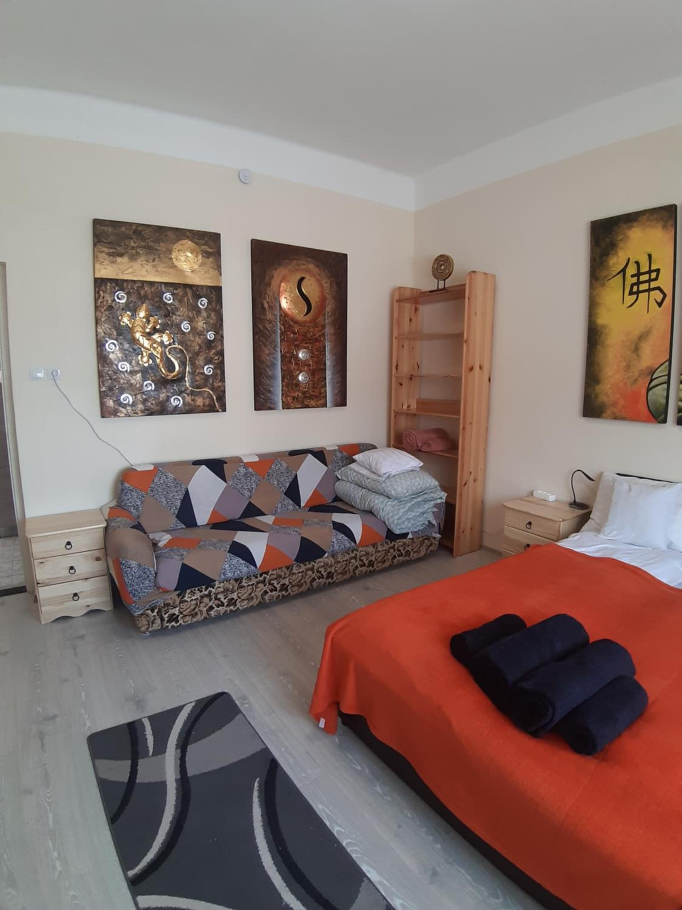 Two-Bedroom Apartment - Photo 8