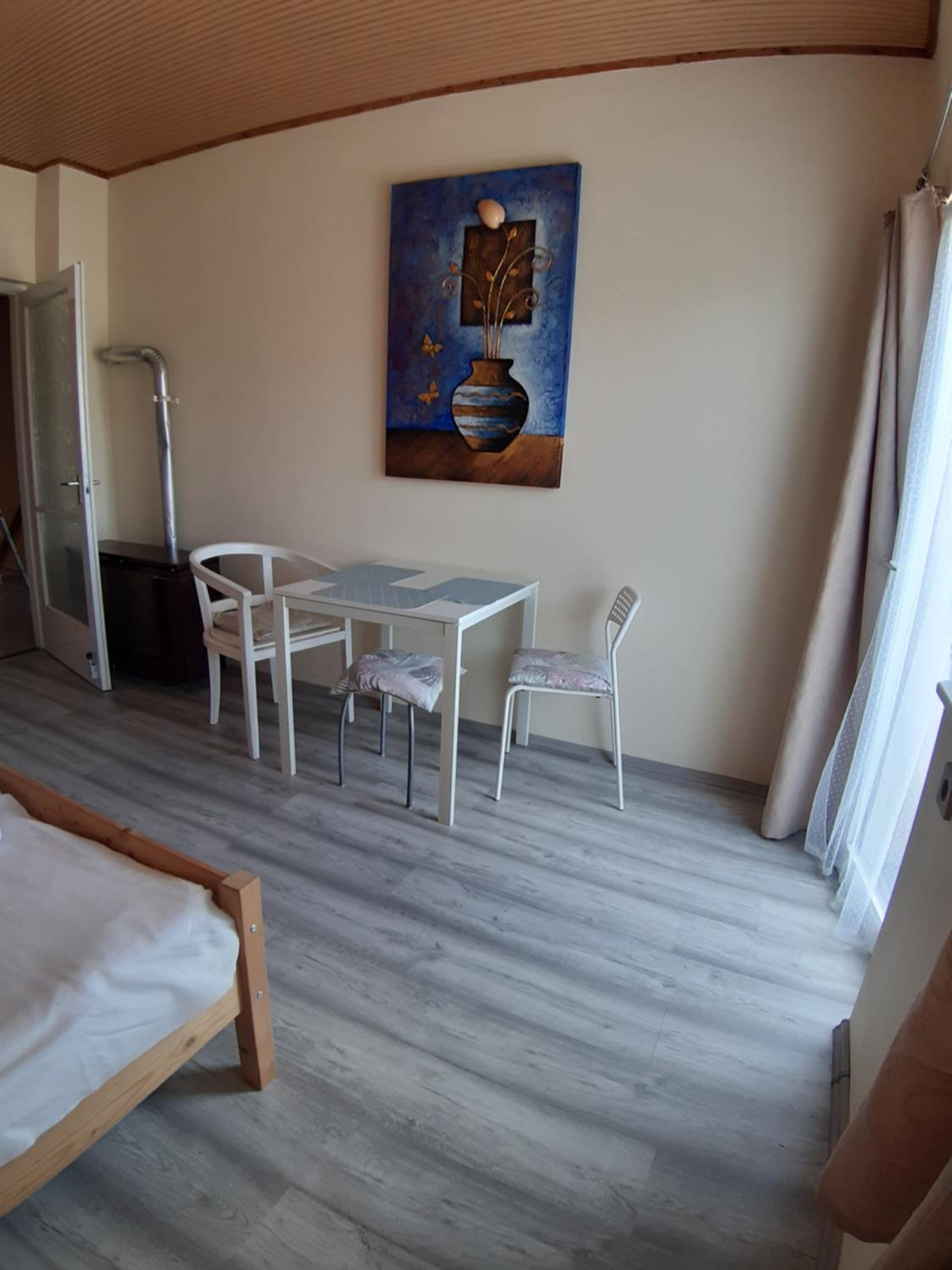 Three-Bedroom Apartment - Photo 19