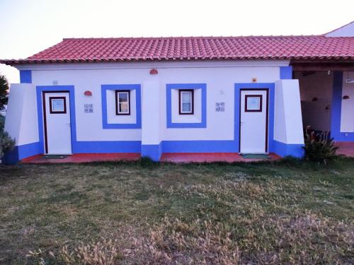 Double Room with Pool View photo 2