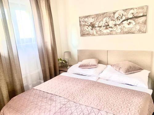 Deluxe Double Room with Castle View photo 1