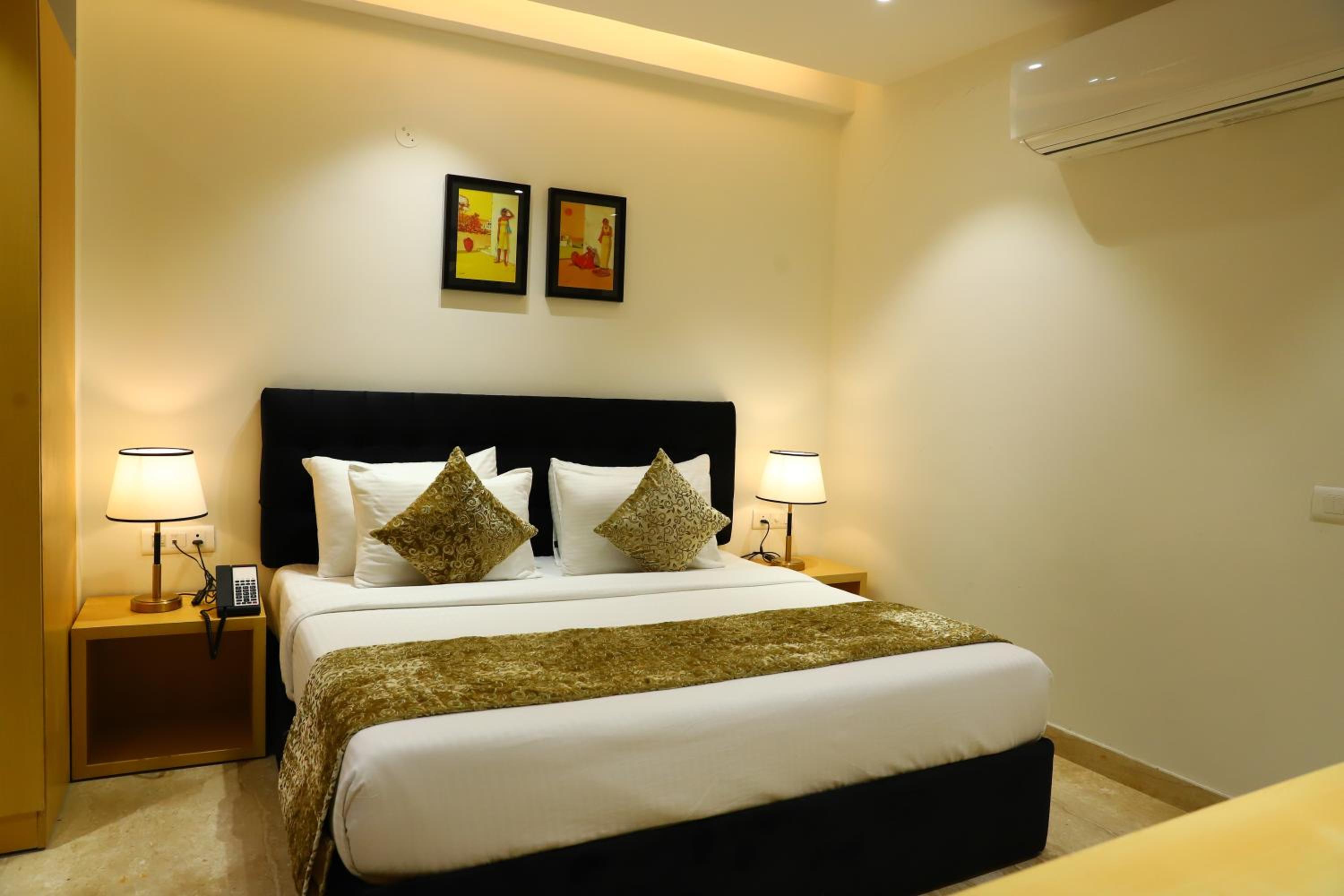 Deluxe Room - Photo 1