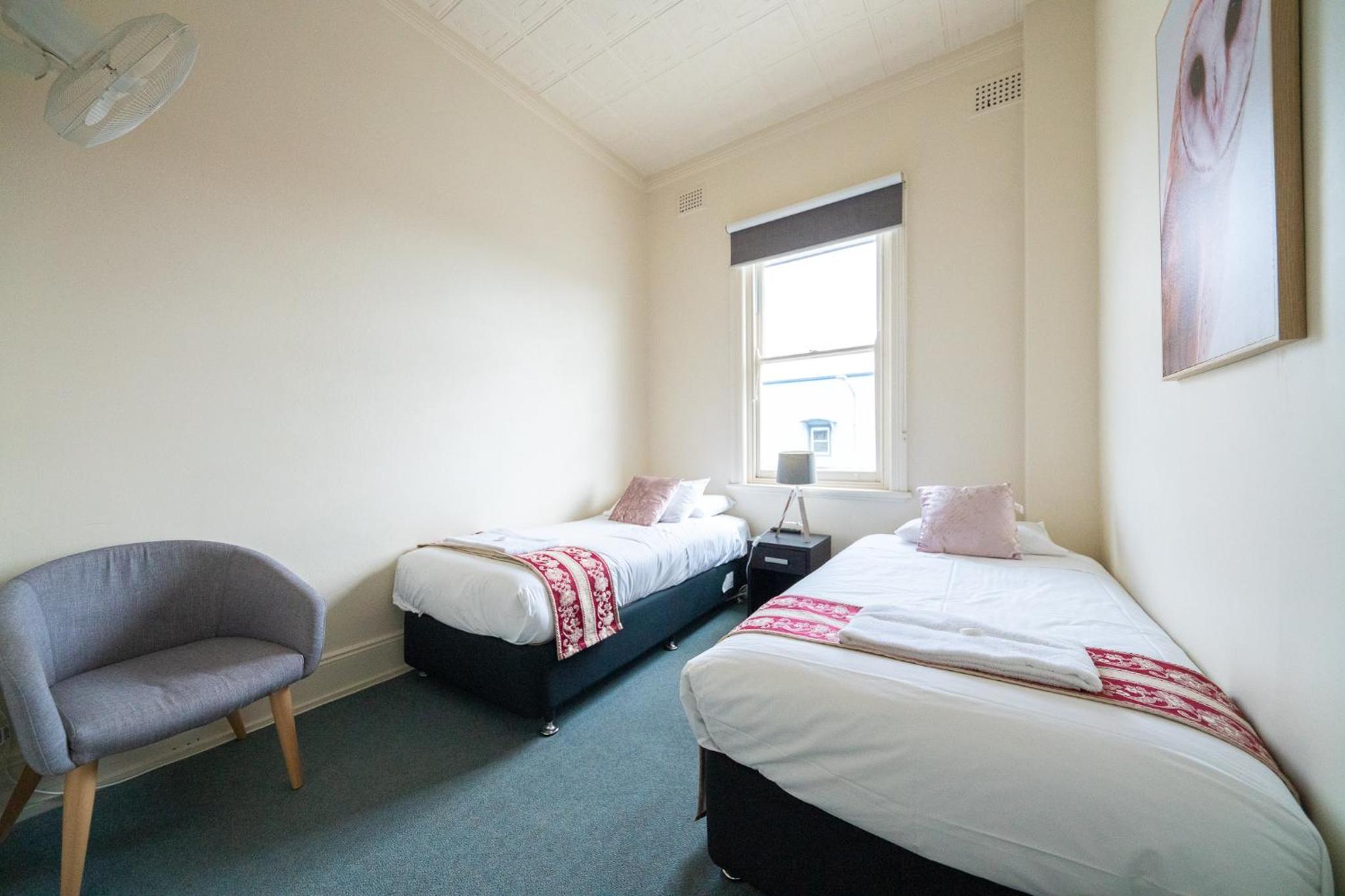 Standard Twin Room with Shared Bathroom