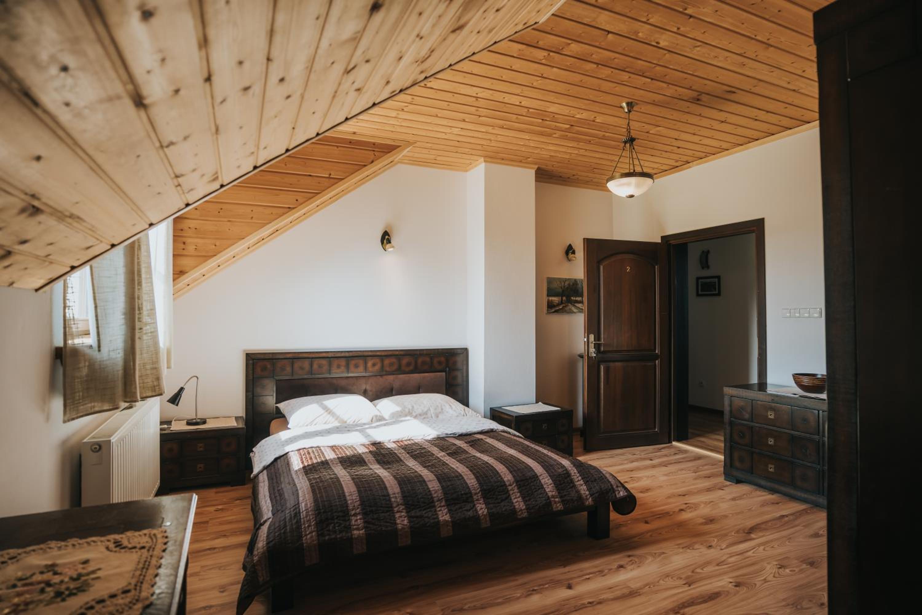Large Double Room photo 3
