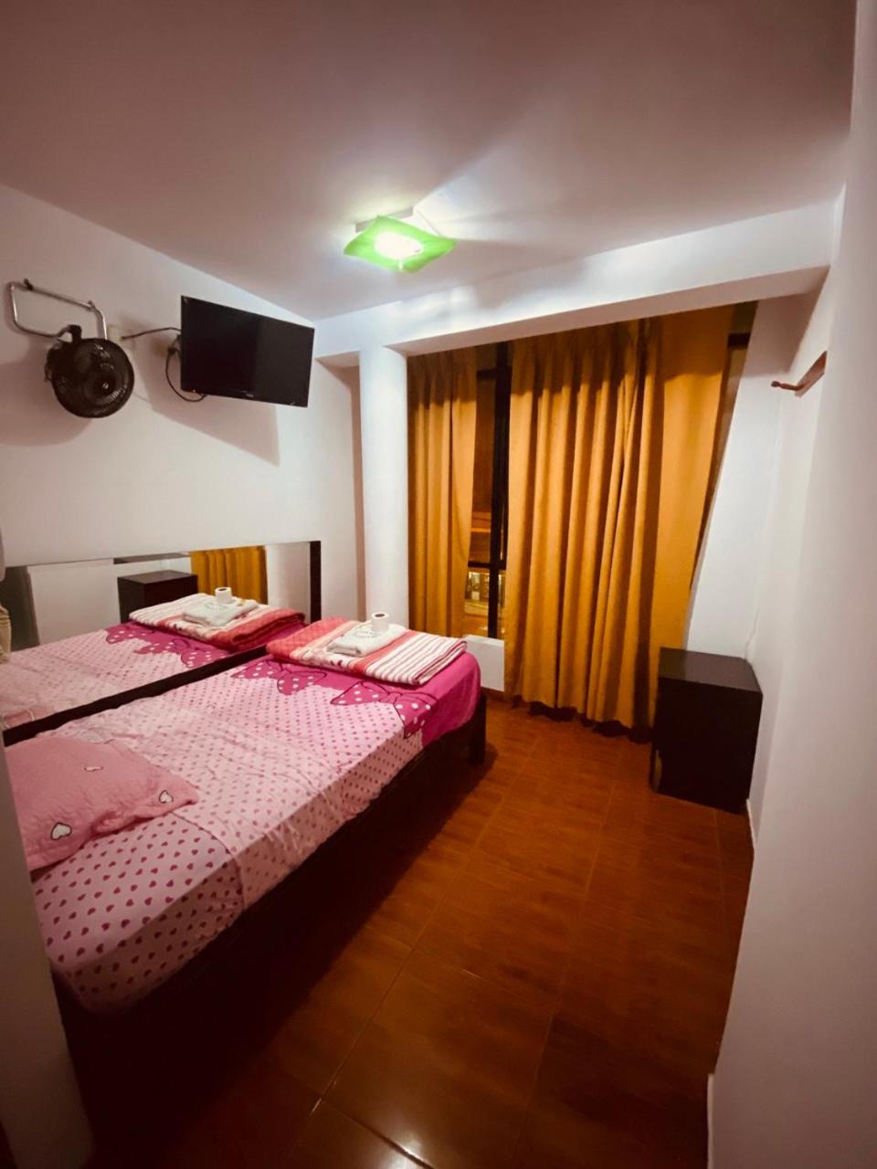 Single Room photo 2