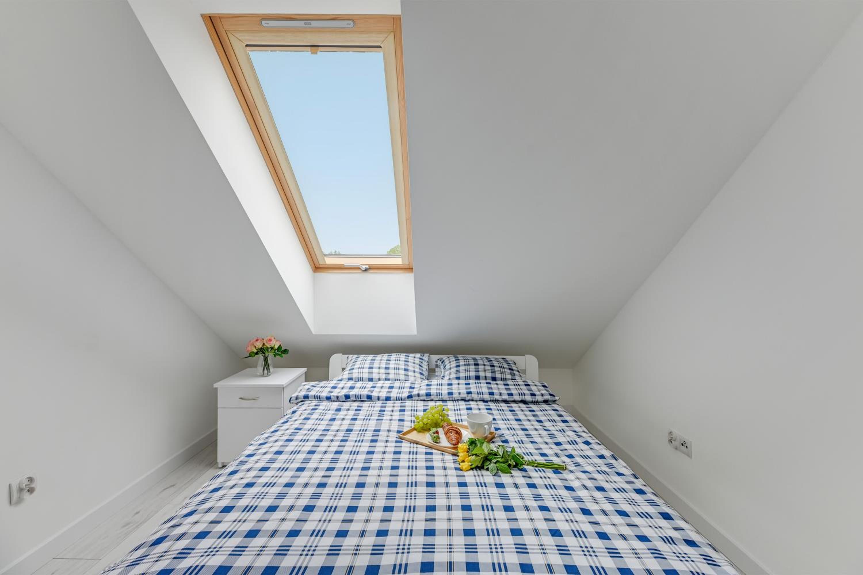 Two-Bedroom Apartment - Photo 5