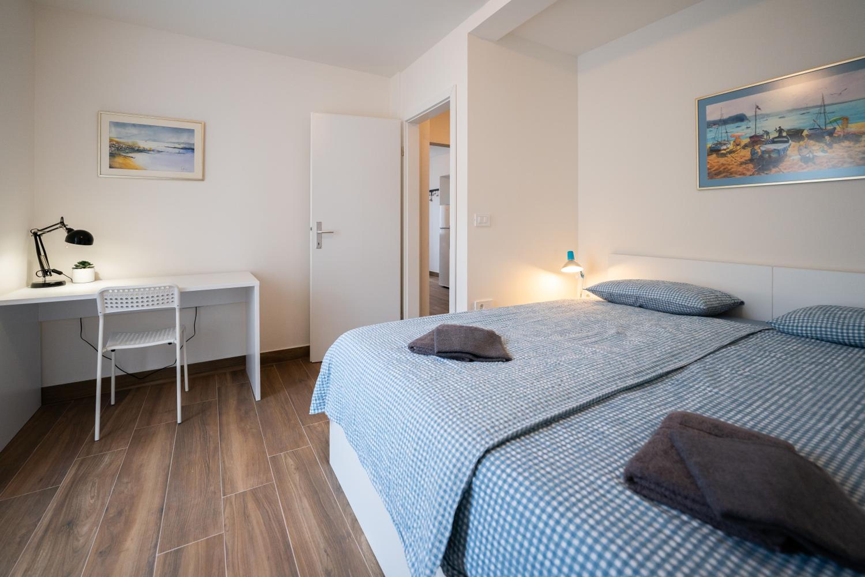 Two-Bedroom Apartment - Photo 5