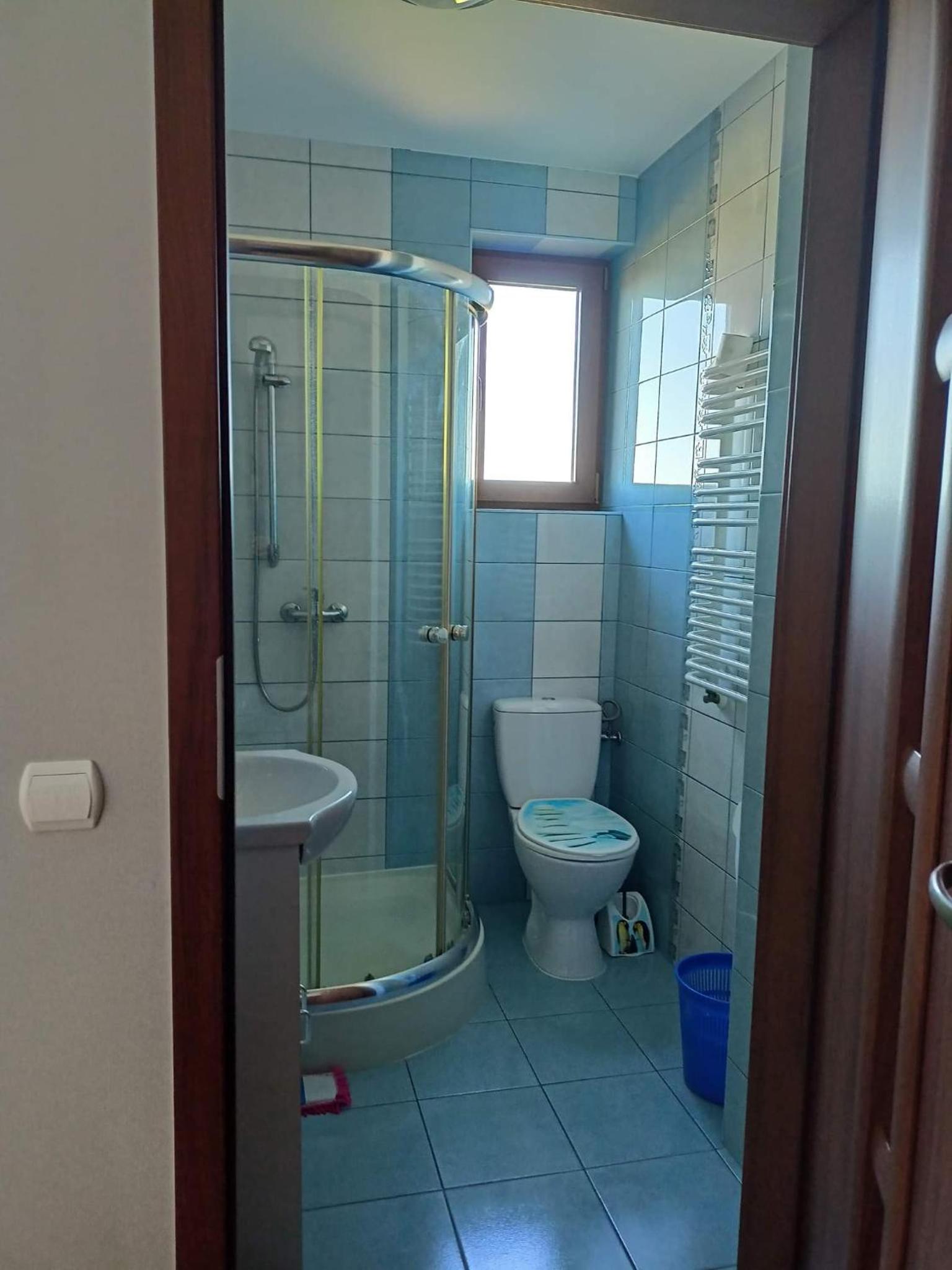 Twin Room with Balcony - Photo 2