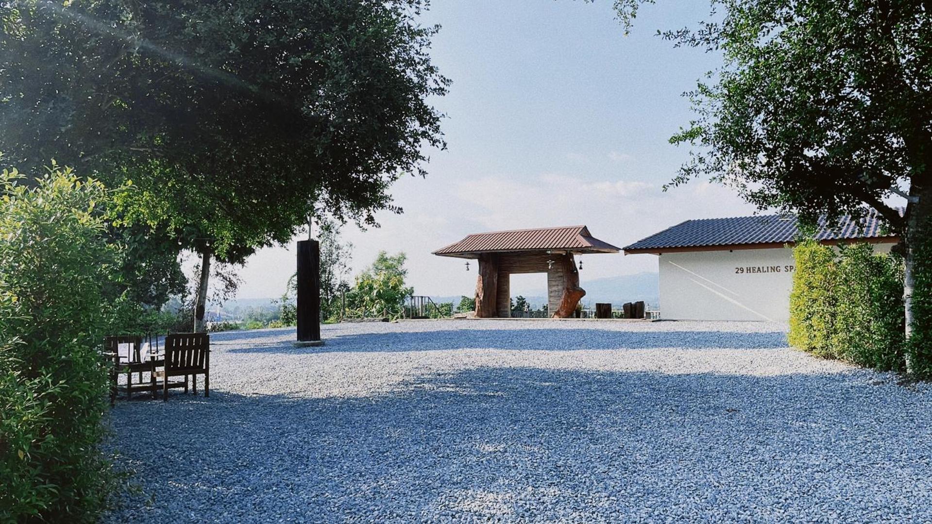 Queen Room with Garden View - Photo 1