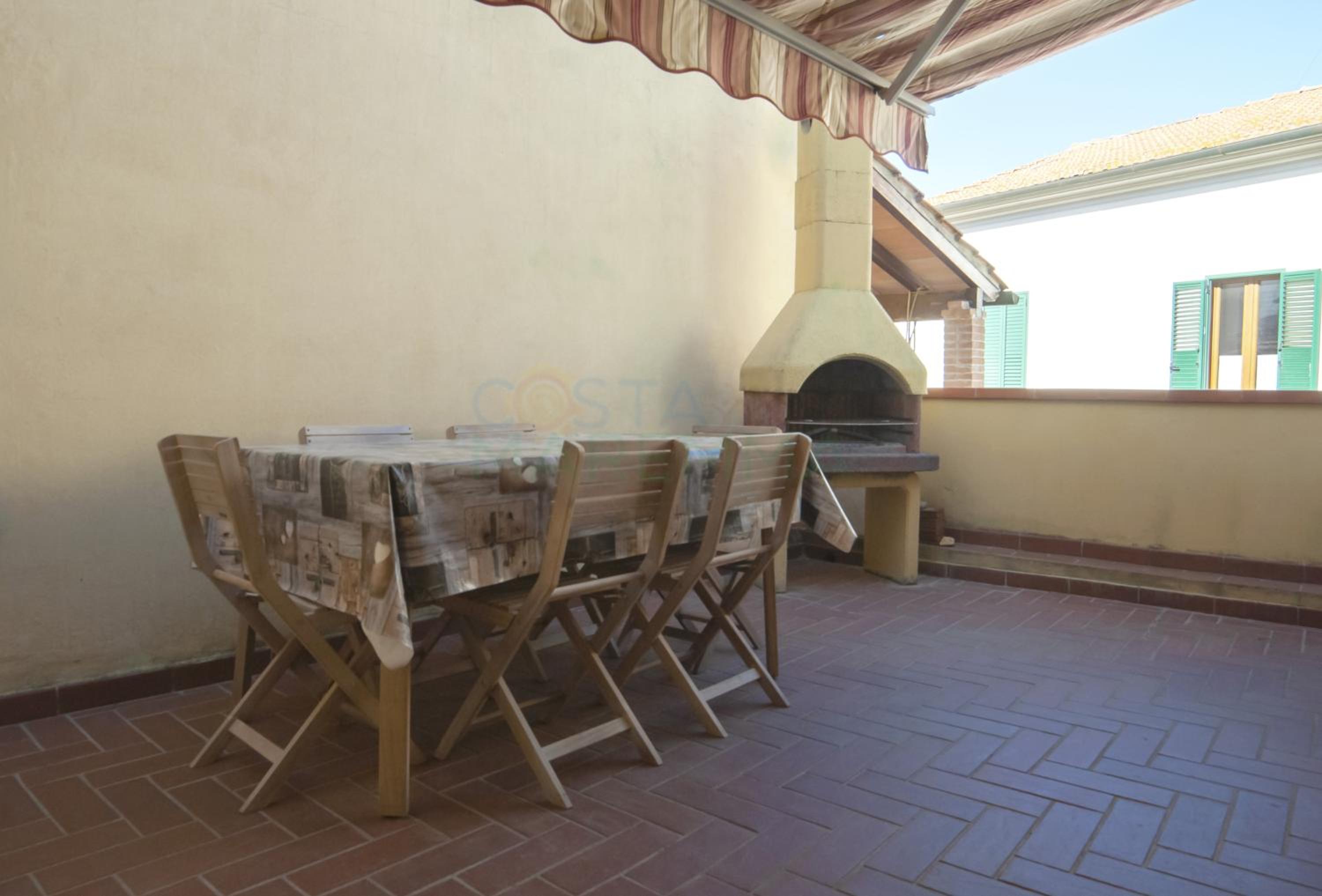 Apartment with Terrace