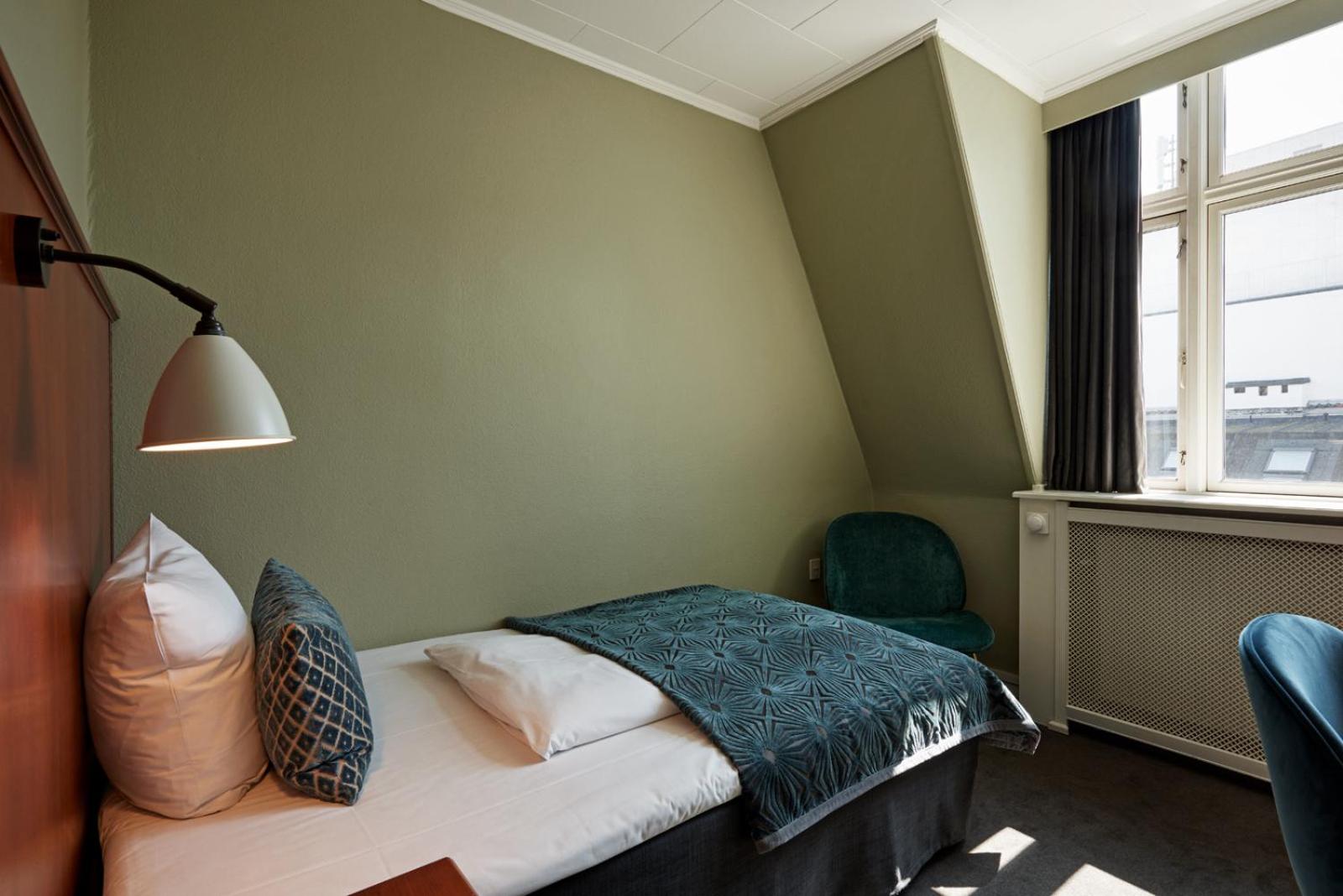 Single Room photo 1