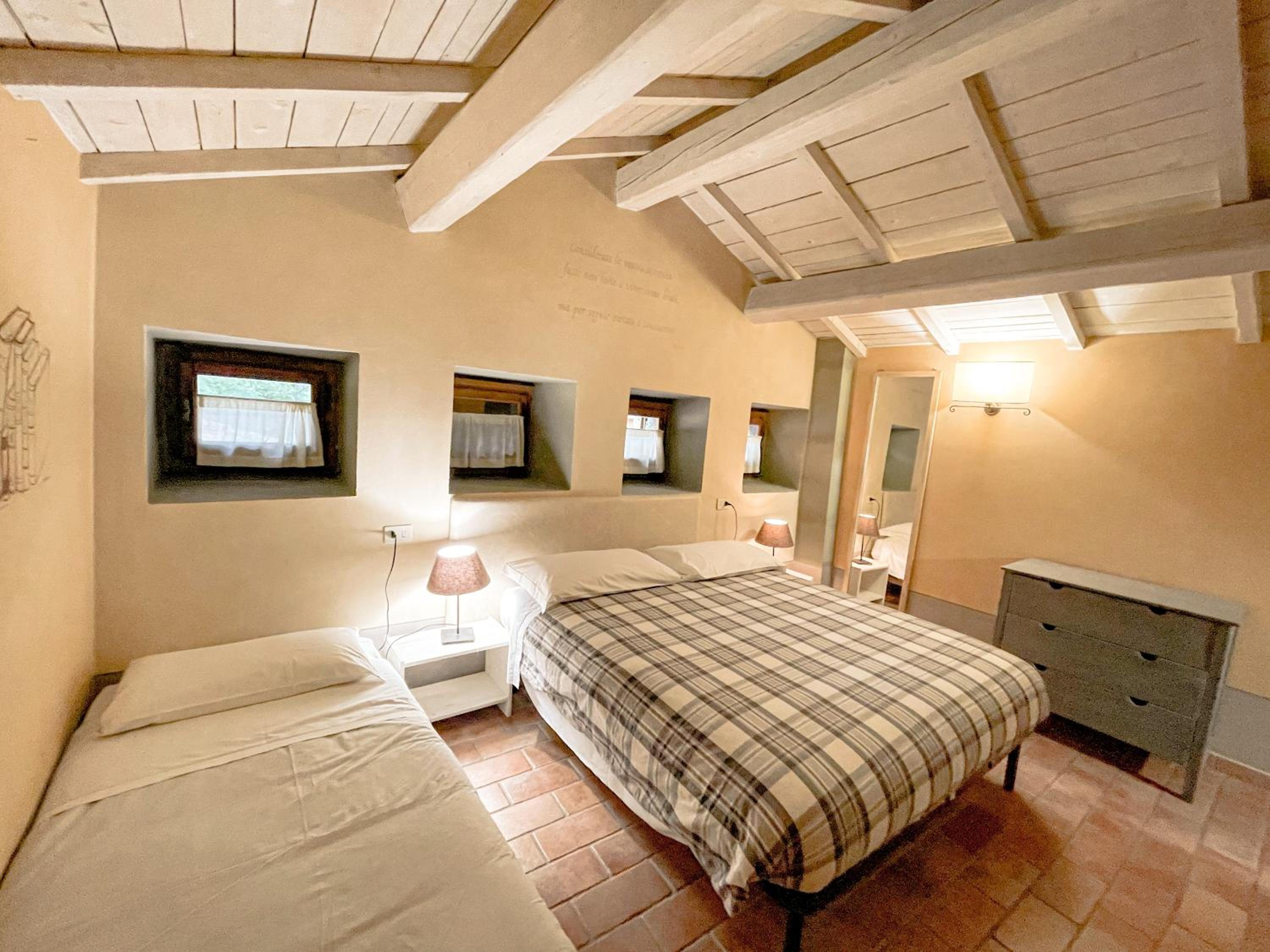 Double Room with Private Bathroom photo 1