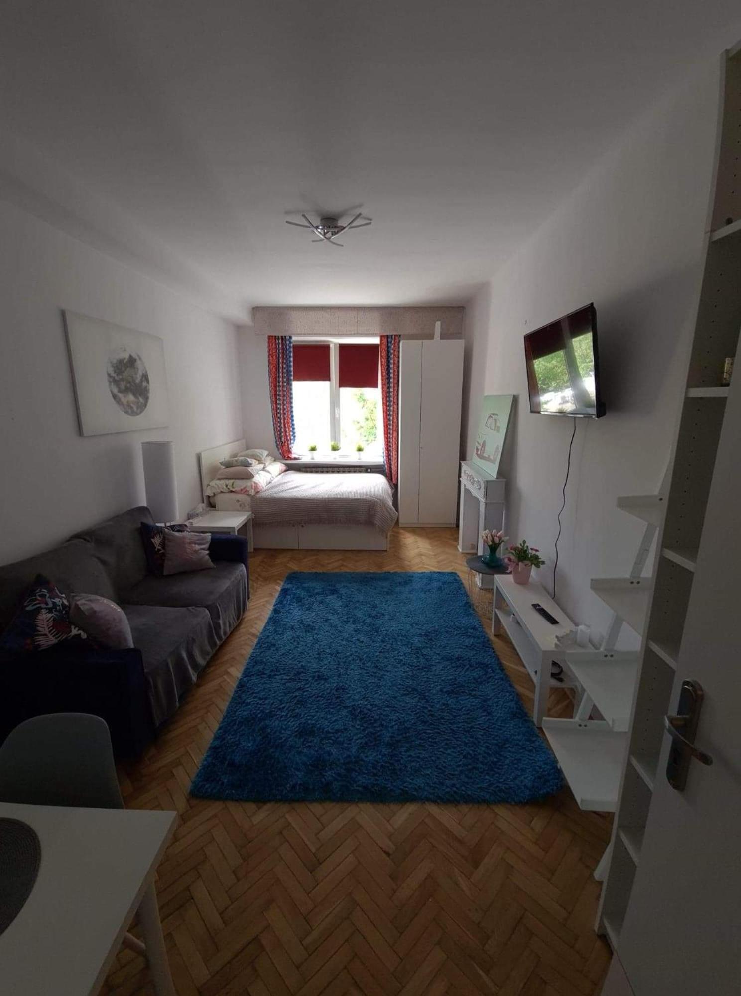 Studio Apartment - Photo 6