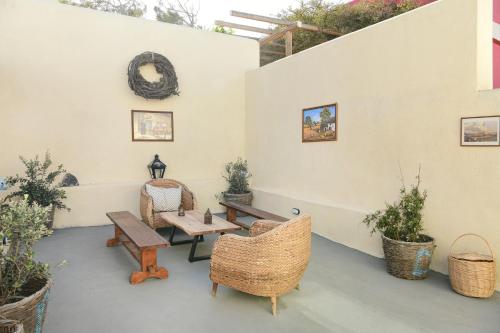 One-Bedroom Apartment - Photo 22