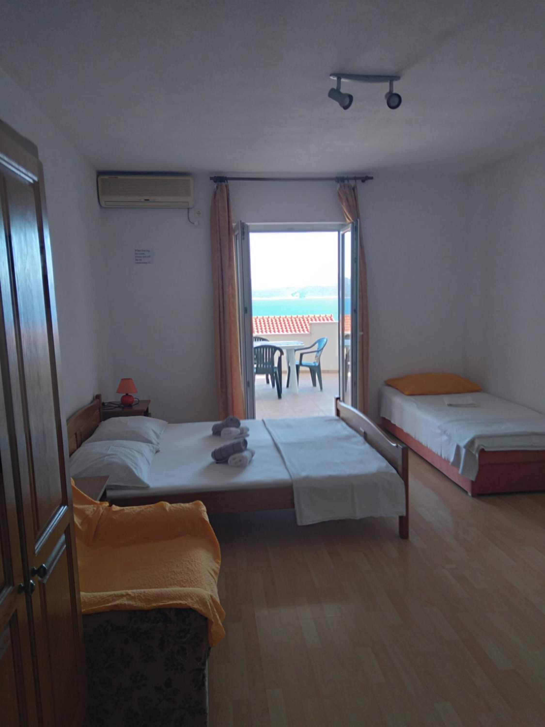 Studio Apartment with Sea View and Terrace photo 3