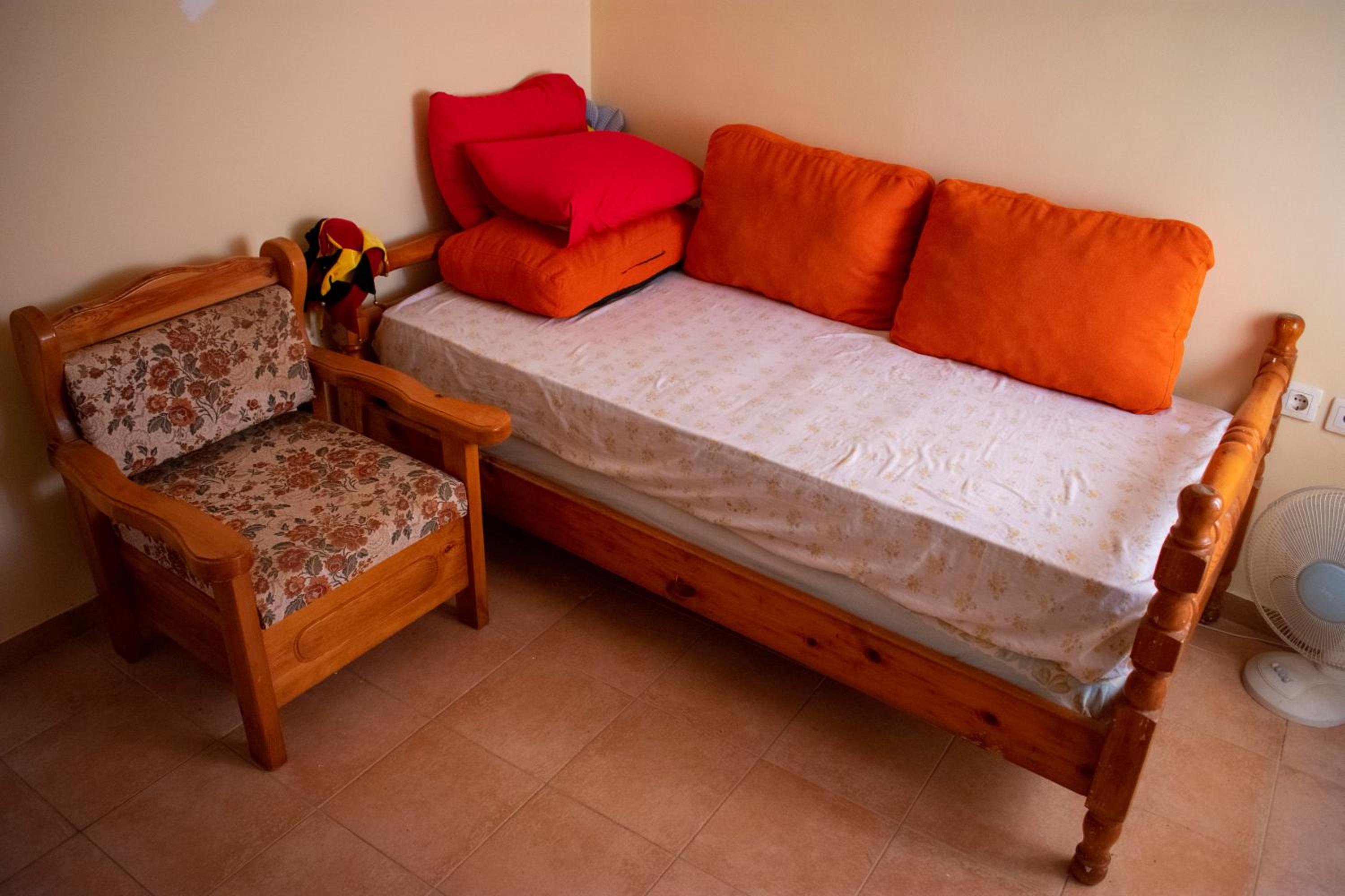 Two-Bedroom Apartment - Photo 3