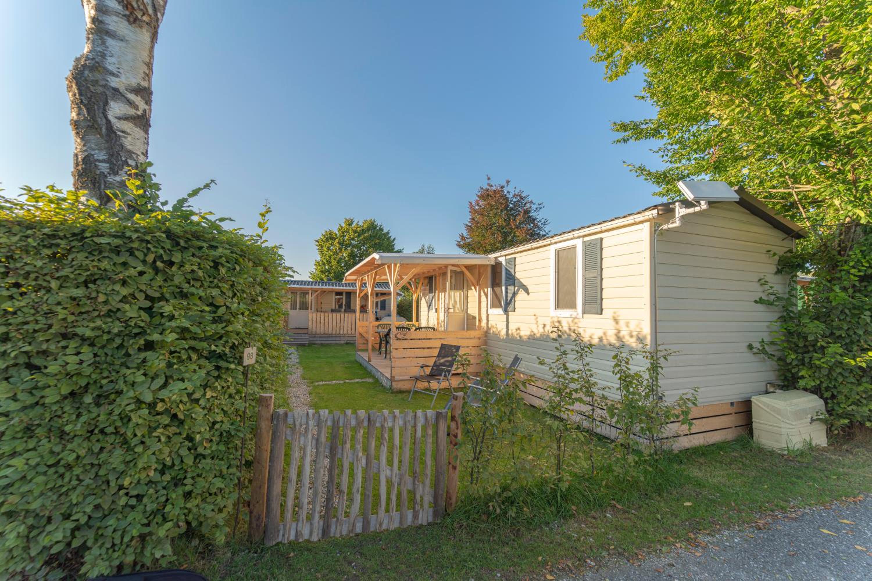 Mobile Home photo 3