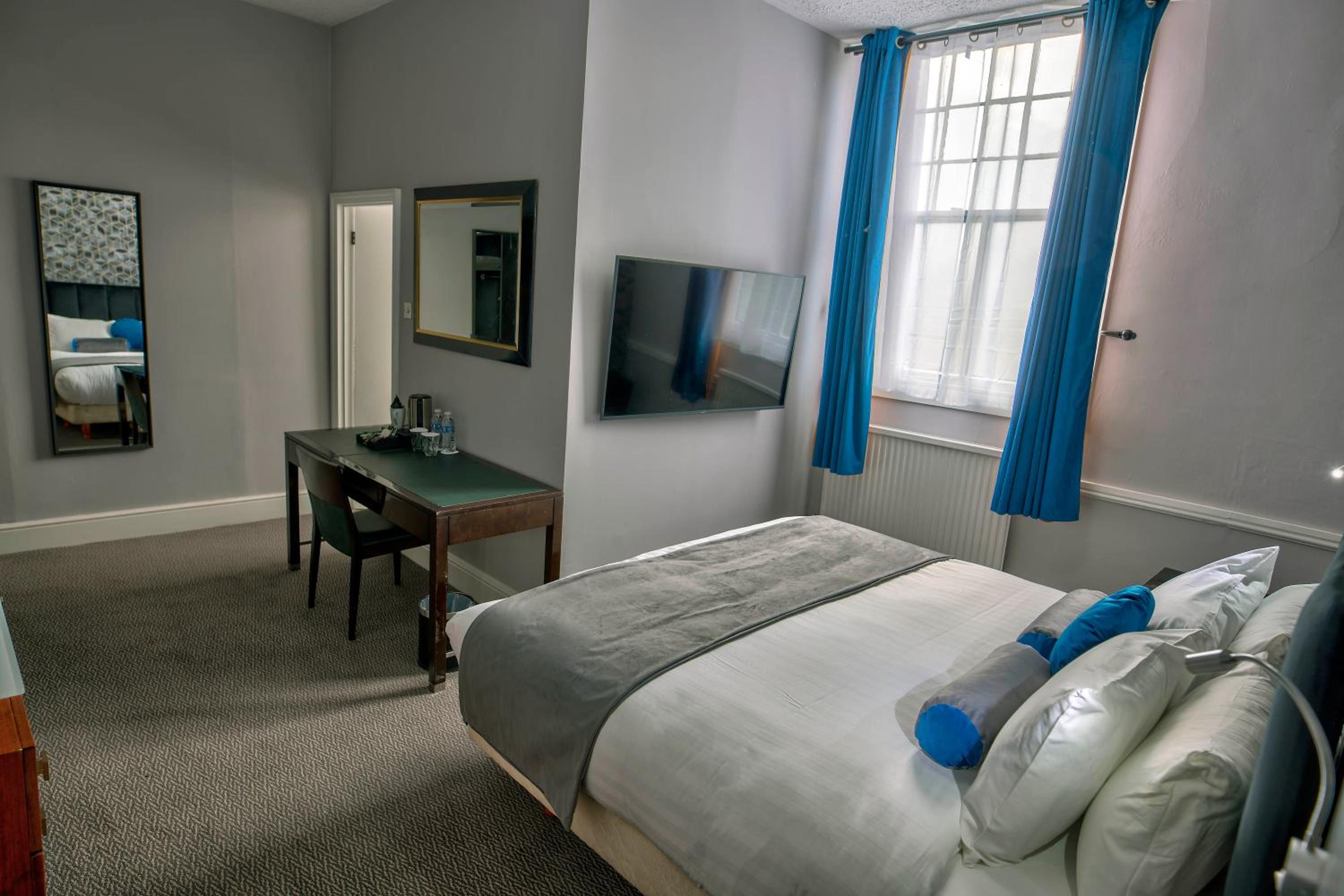 Superior Double Room photo 2