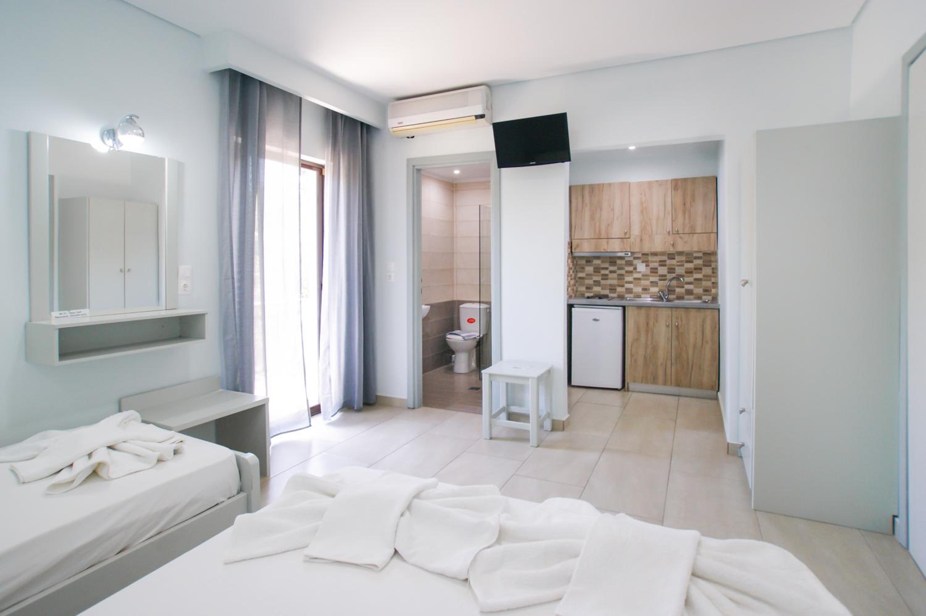 Comfort Triple Room
