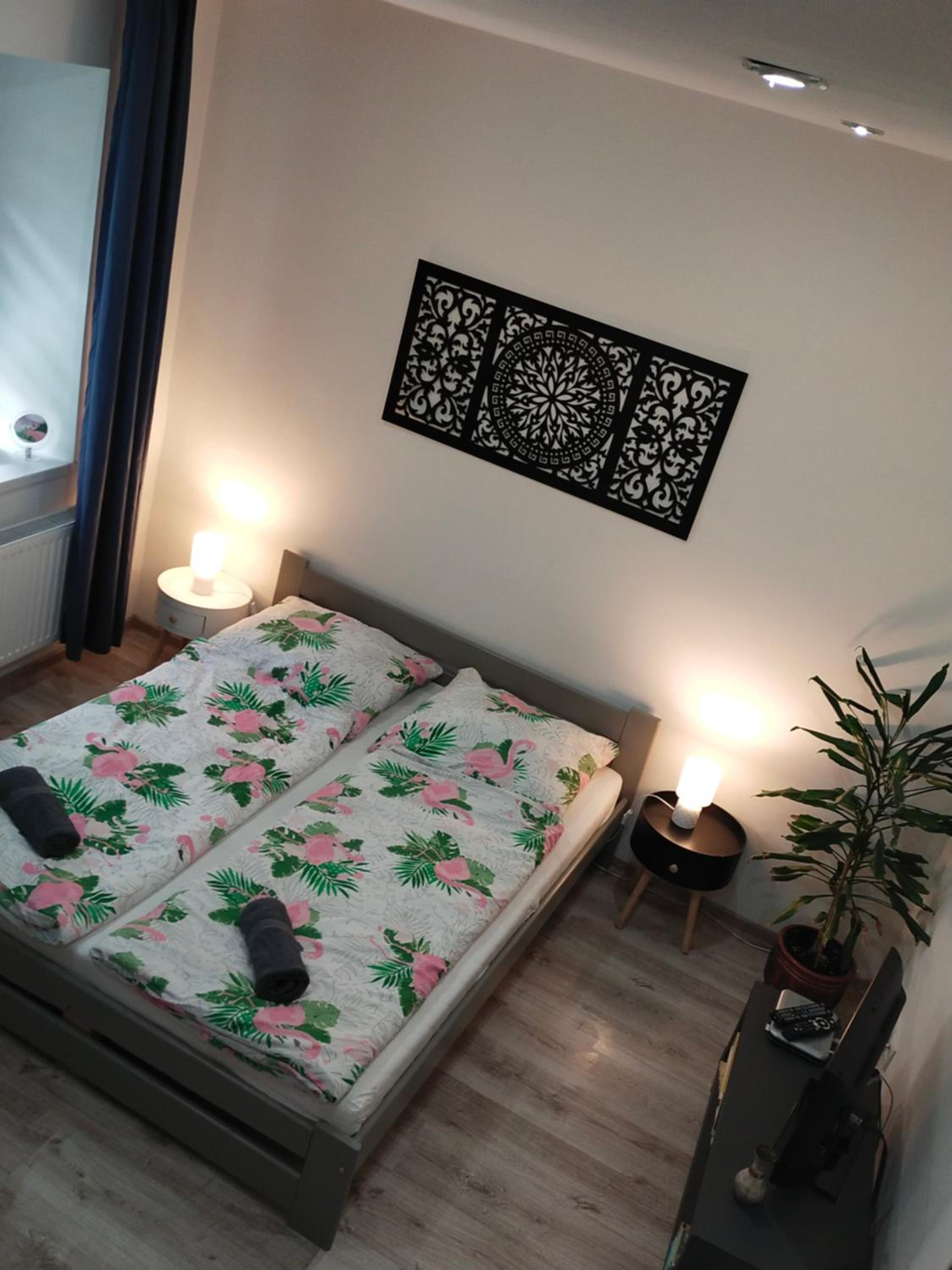 Two-Bedroom Apartment - Photo 3