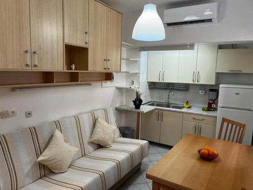 One-Bedroom Apartment - Photo 17