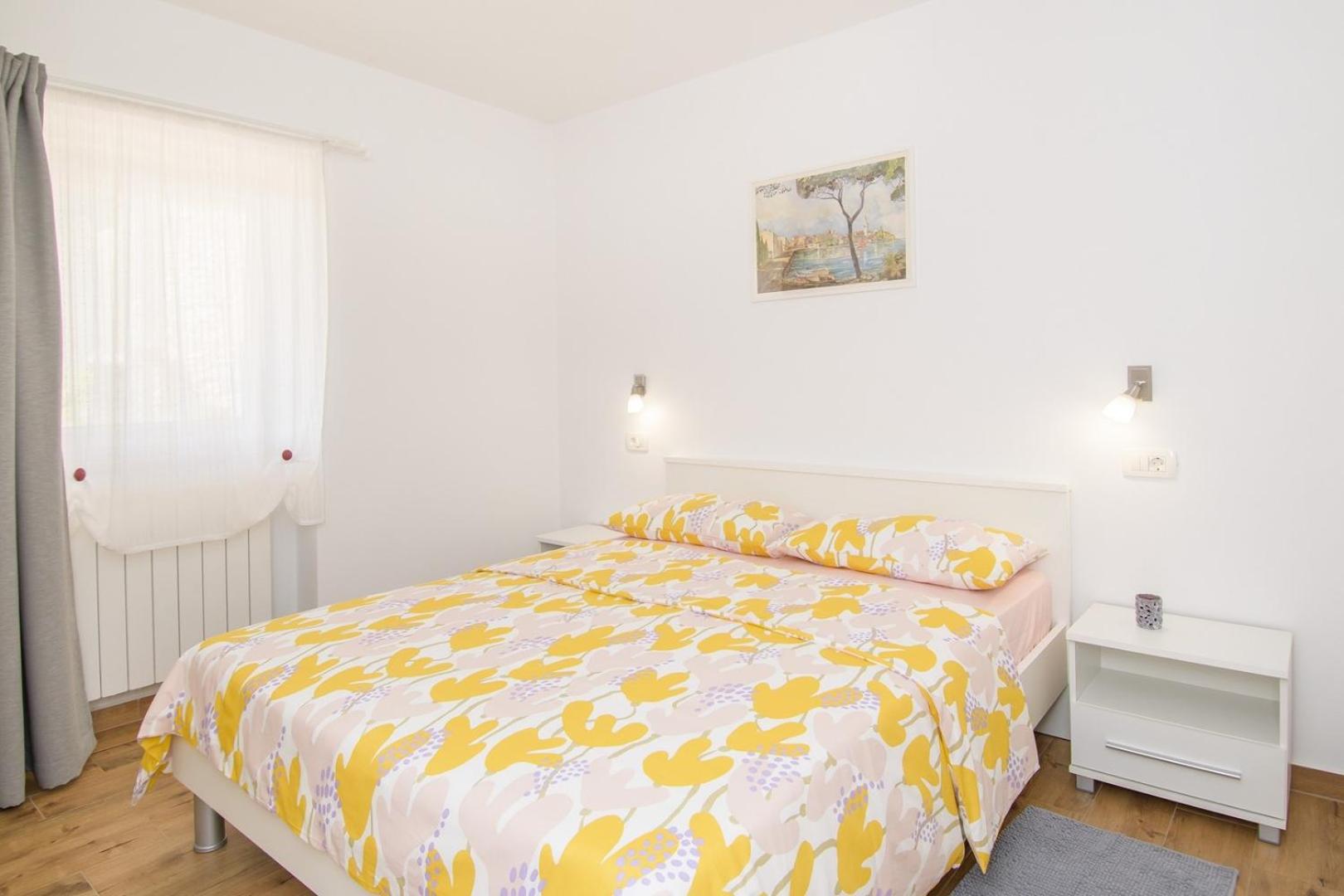 Apartment with Terrace photo 3