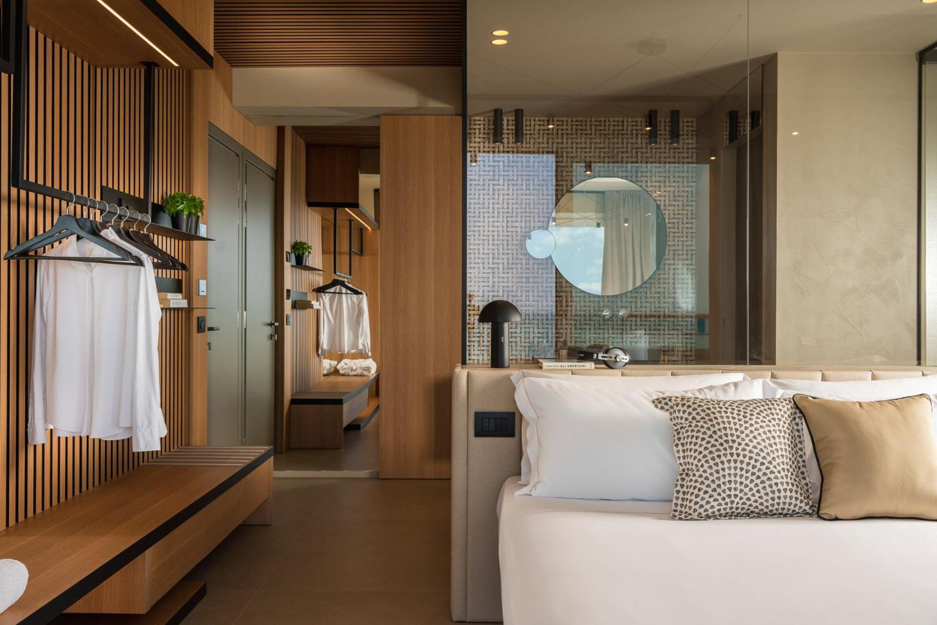 Golden Suite with Sea View