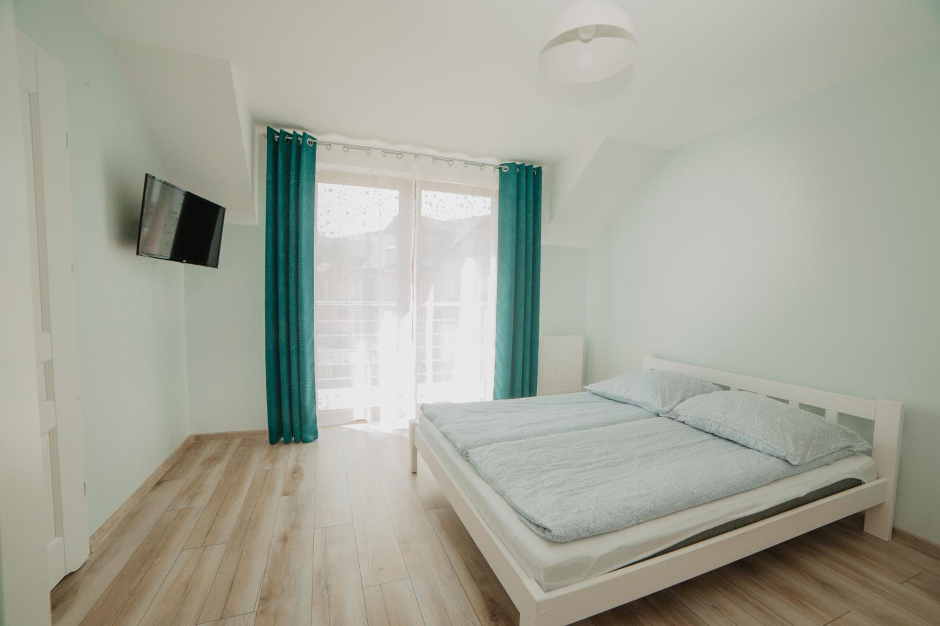 Double Room with Private Bathroom photo 3