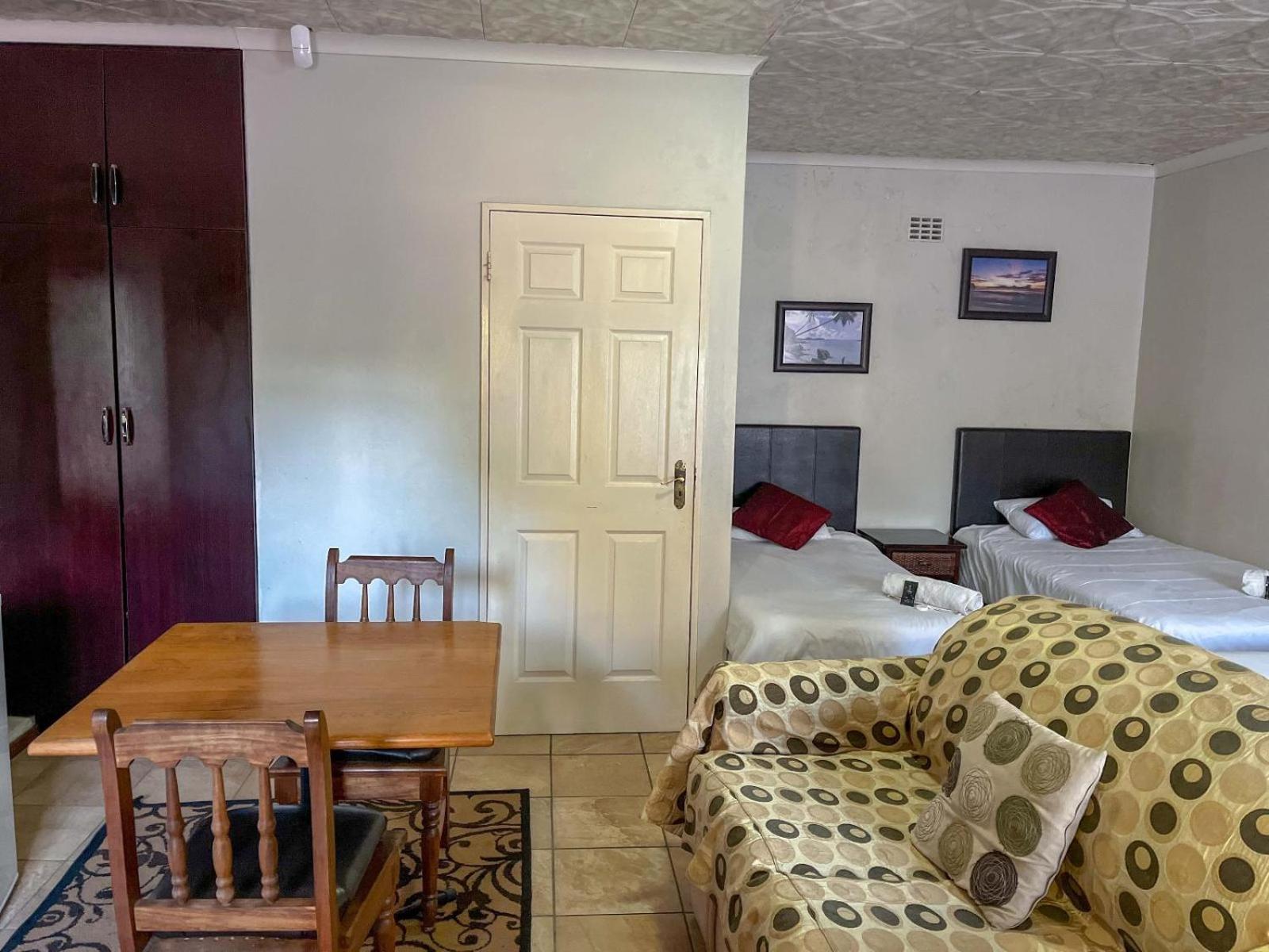 Family Room photo 2