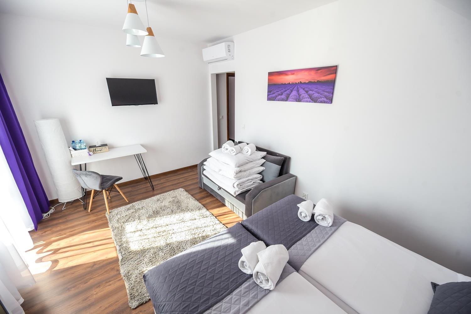 Quadruple Room with Terrace - Photo 15