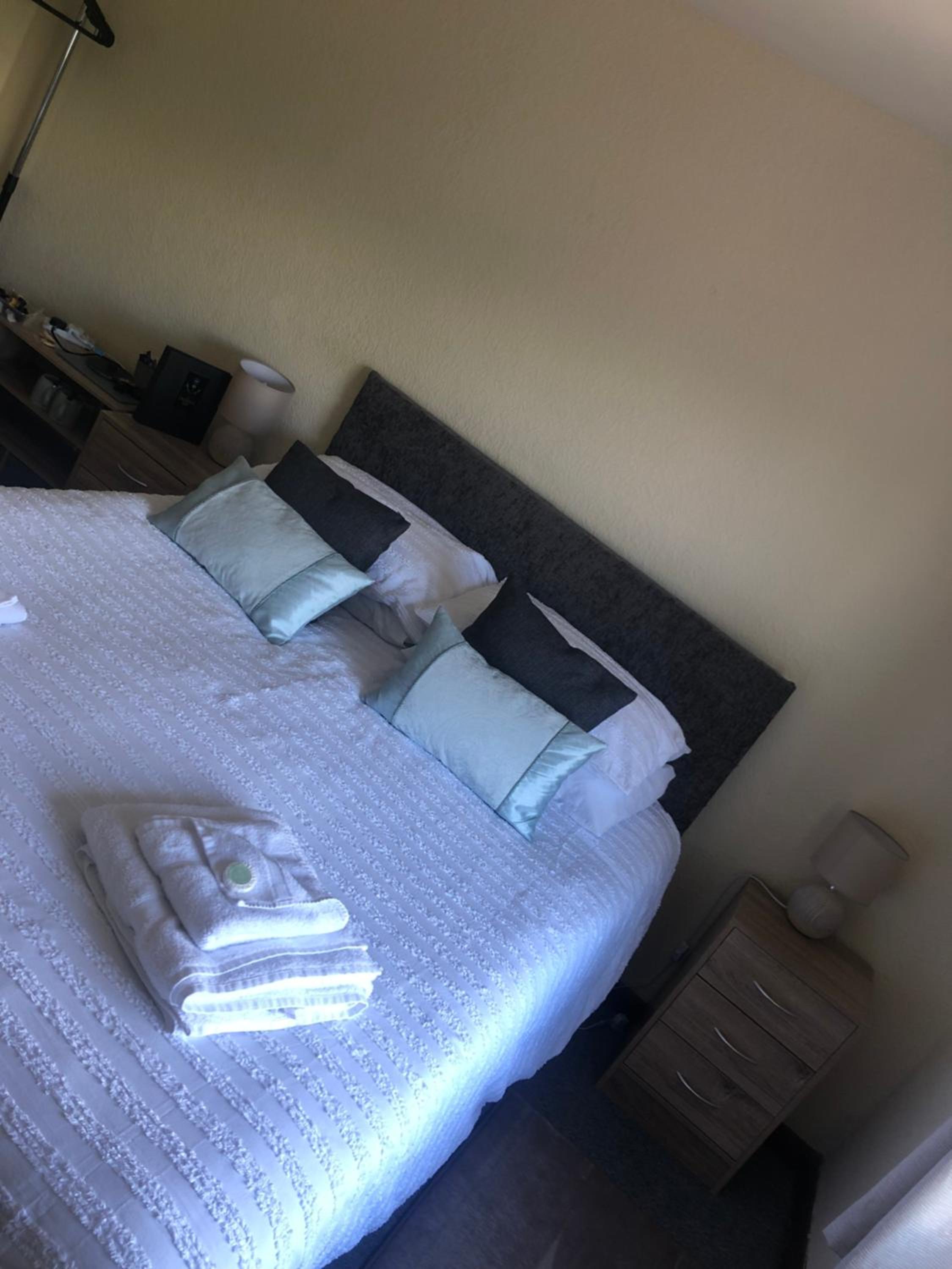Double or Twin Room with Bathroom photo 1