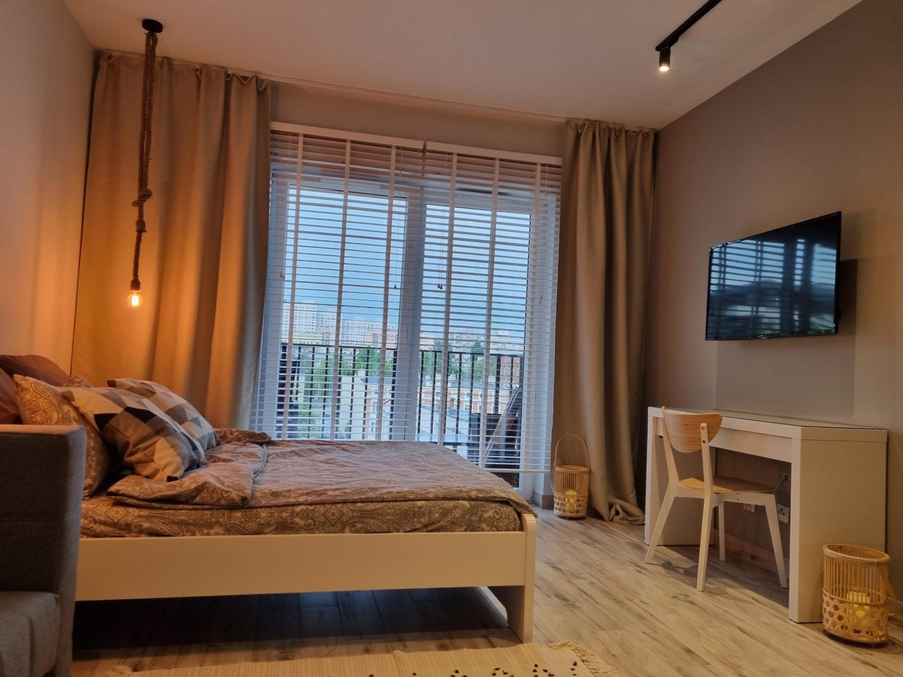 One-Bedroom Apartment - Photo 3