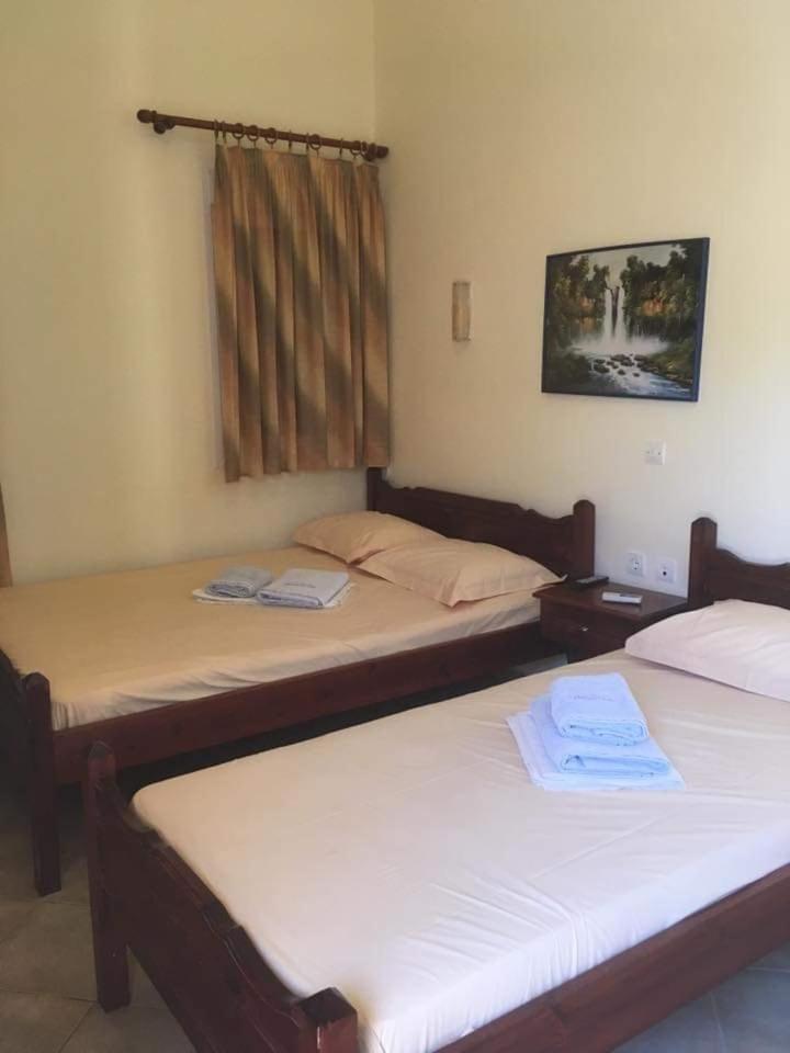 Triple Room with Sea View