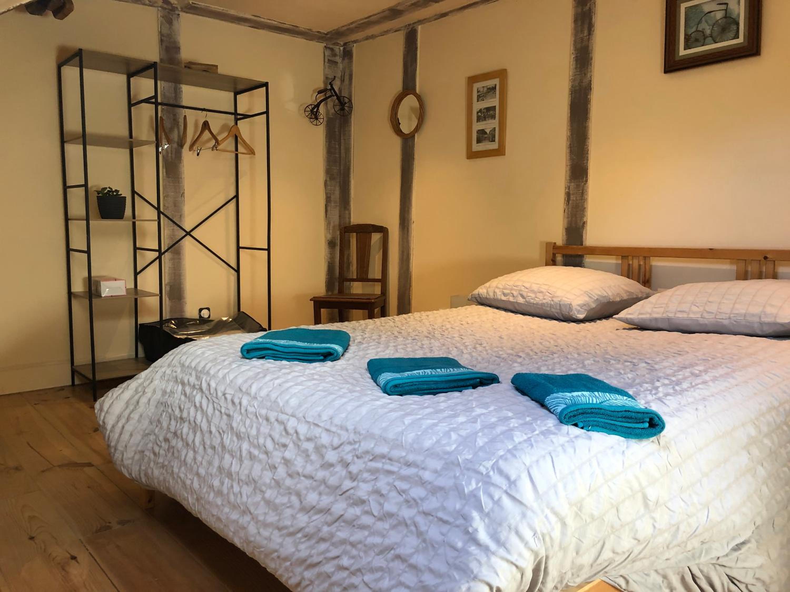 Double Room with Private Bathroom