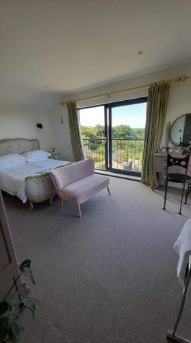 Deluxe Double Room with Shower